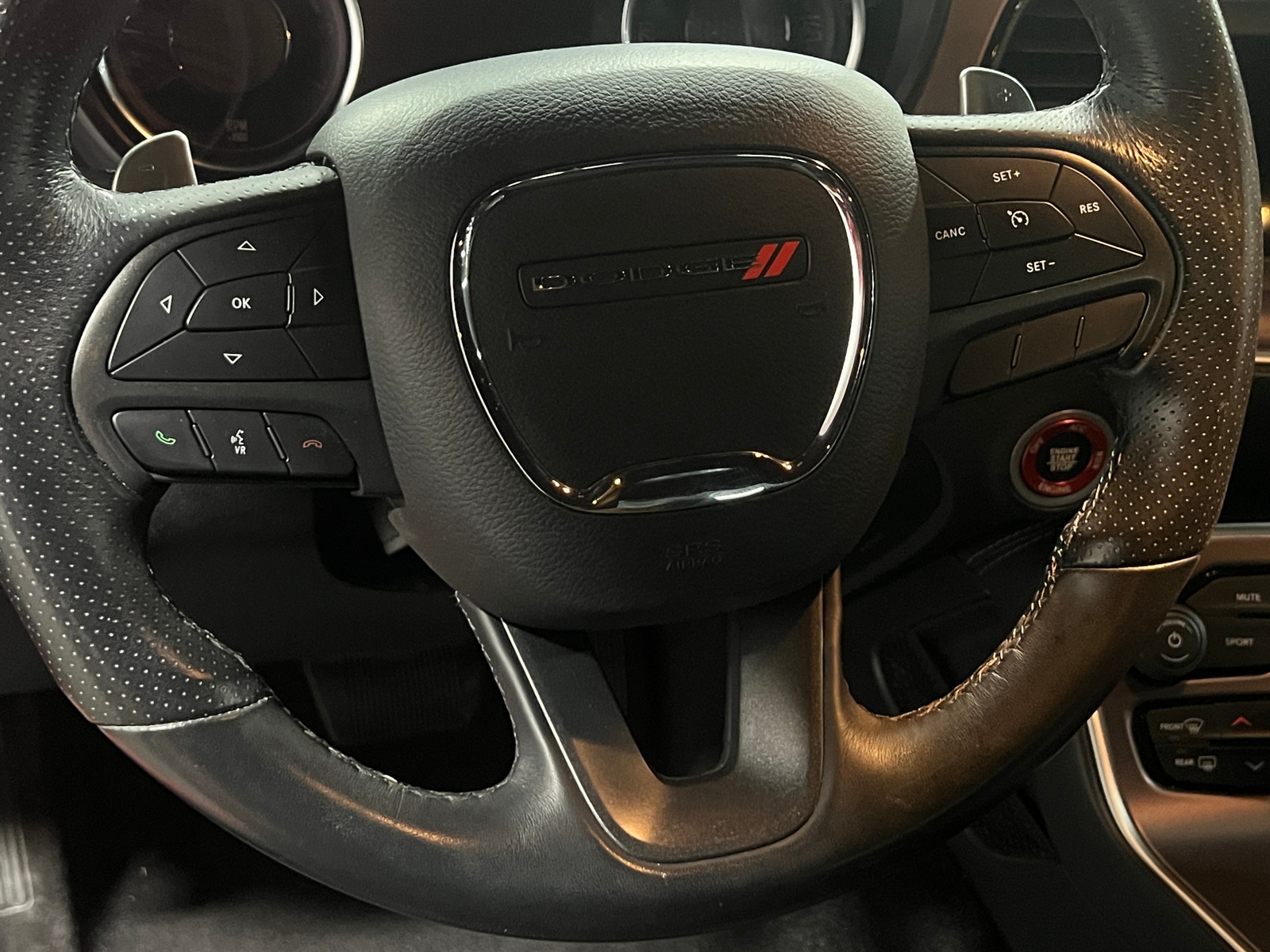 Thumbnail: 2019 Dodge Challenger - 4