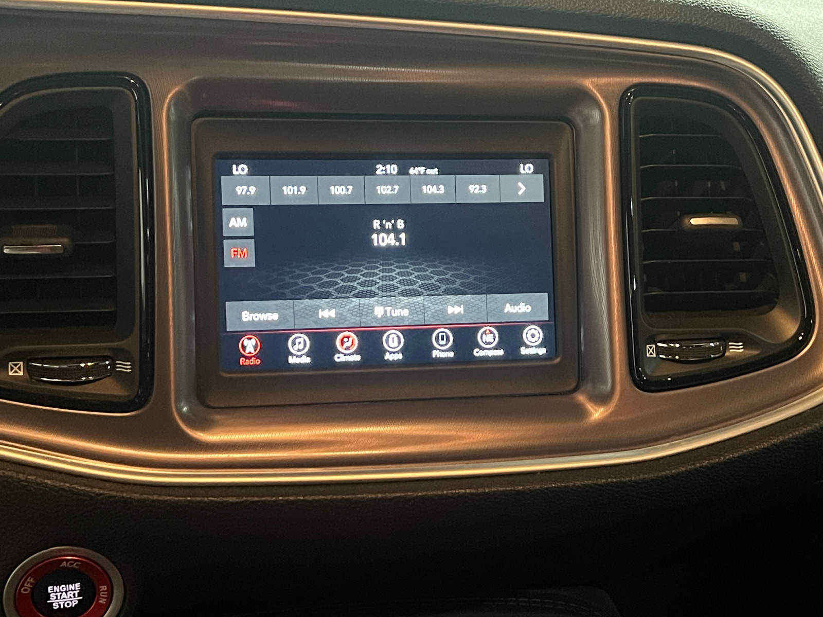 Thumbnail: 2019 Dodge Challenger - 3