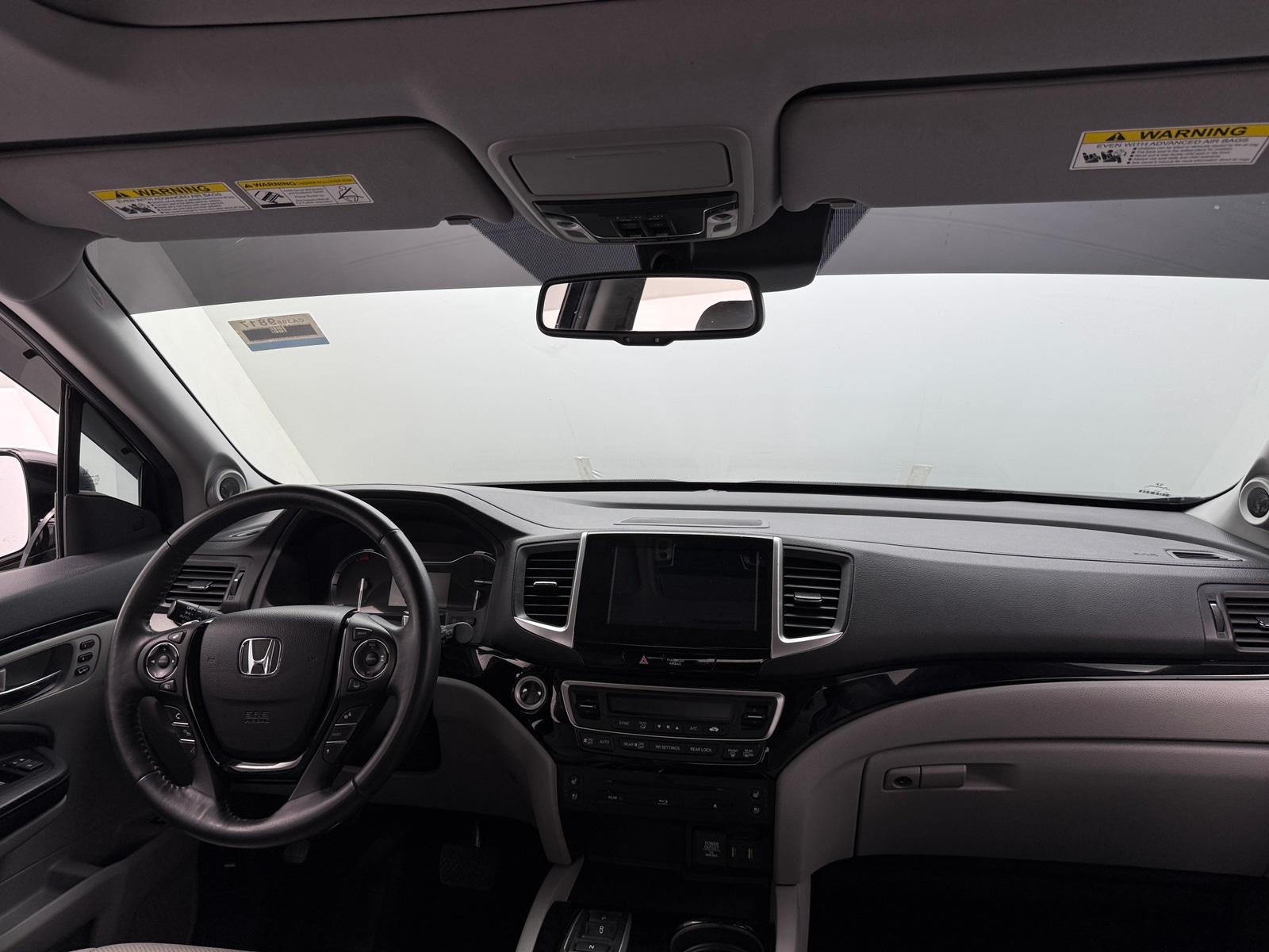 Thumbnail: 2017 Honda Pilot - 2