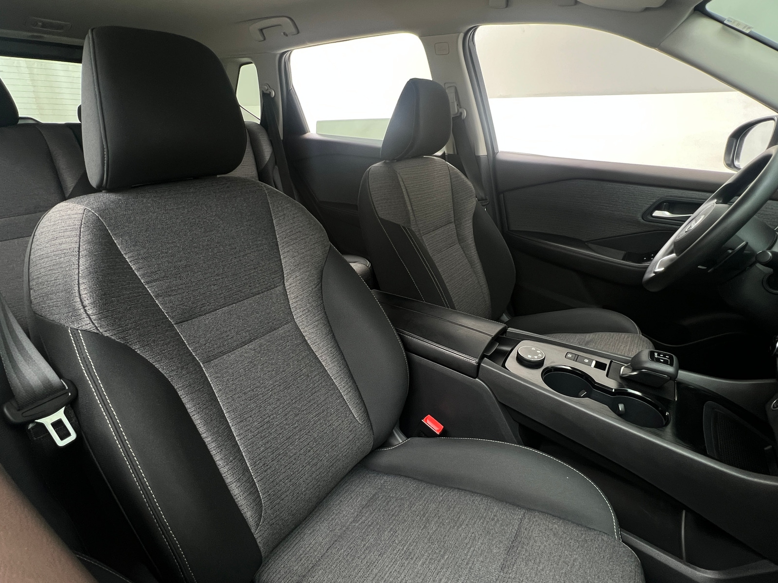 Thumbnail: 2022 Nissan Rogue - 2