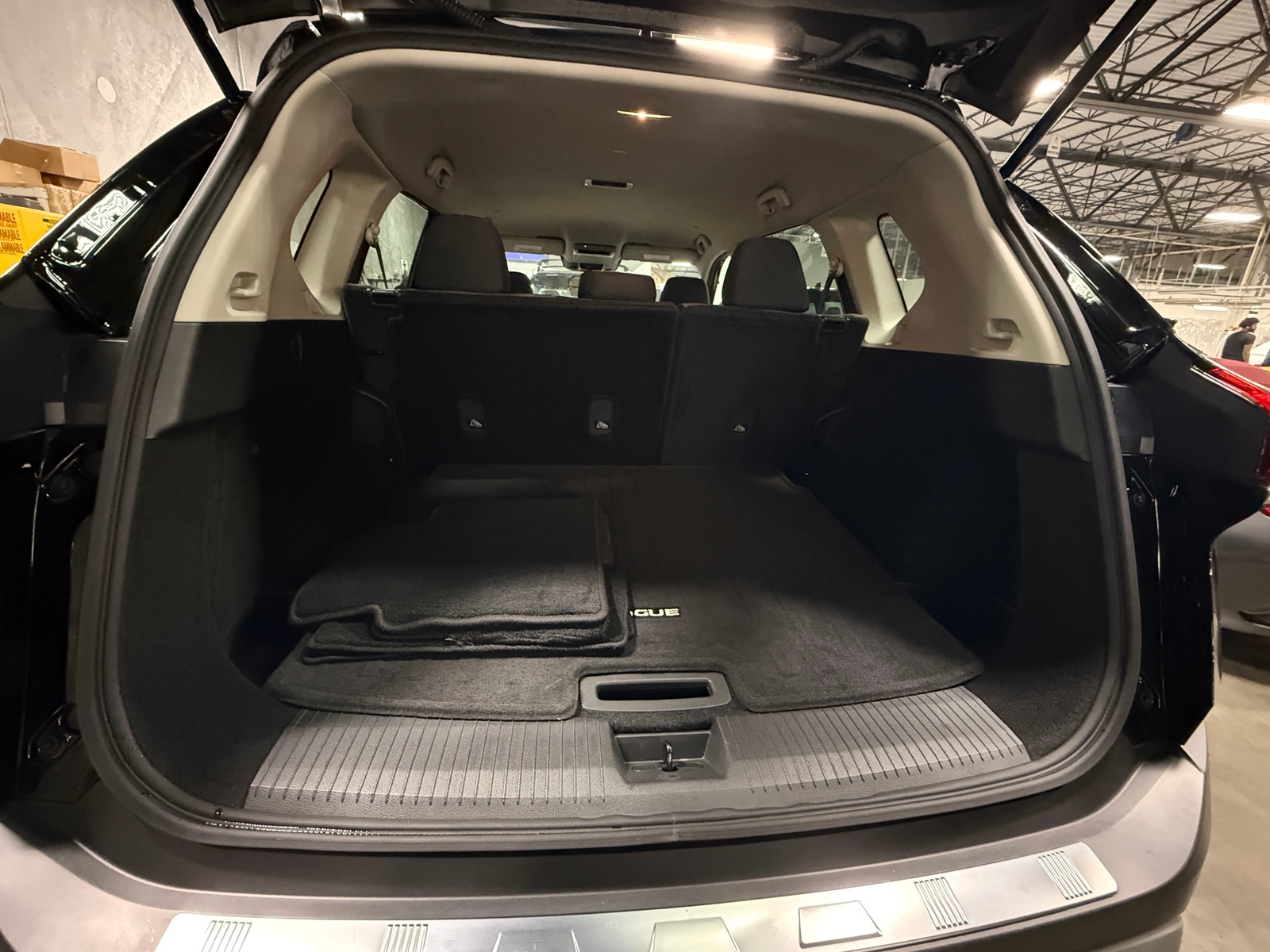 Thumbnail: 2022 Nissan Rogue - 7