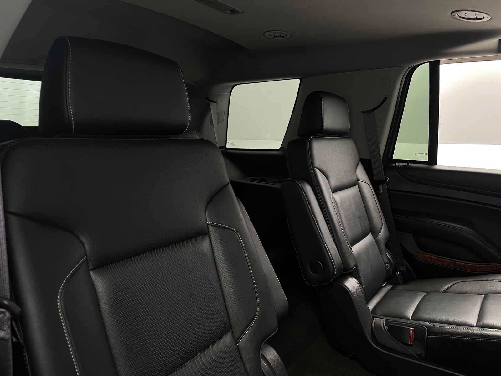 Thumbnail: 2017 Chevrolet Tahoe - 5