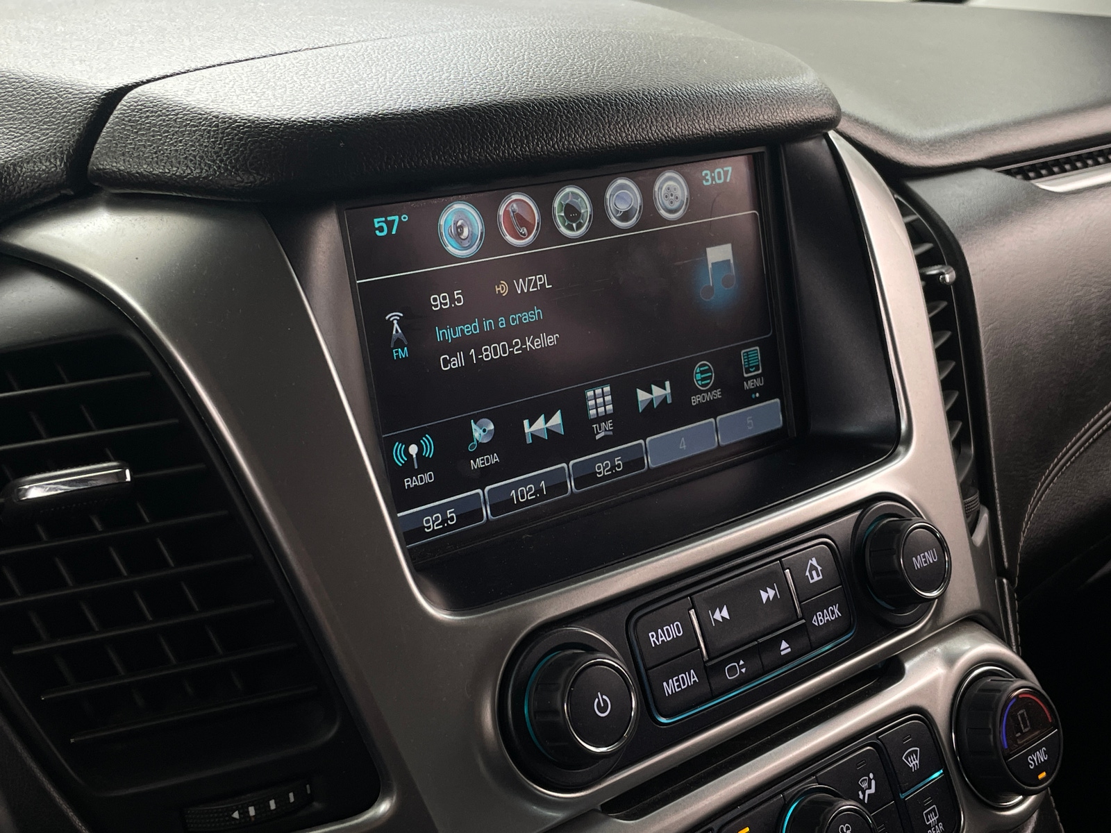 Thumbnail: 2017 Chevrolet Tahoe - 3