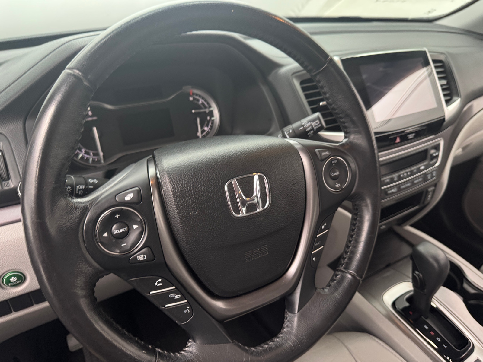 Thumbnail: 2018 Honda Pilot - 4