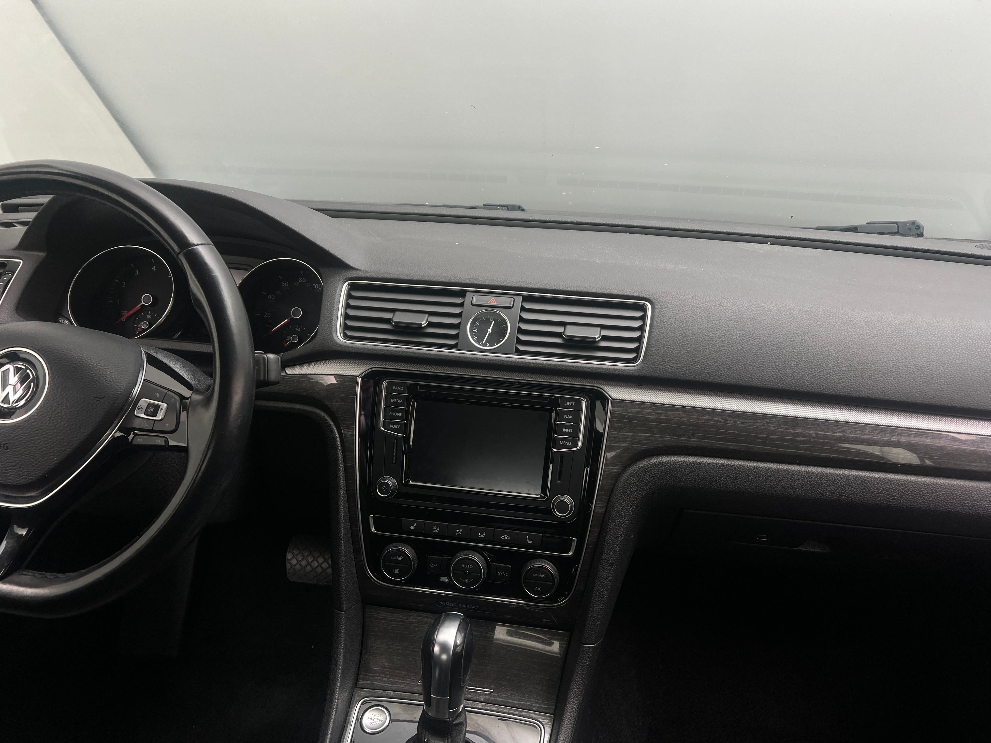 2017 Volkswagen Passat