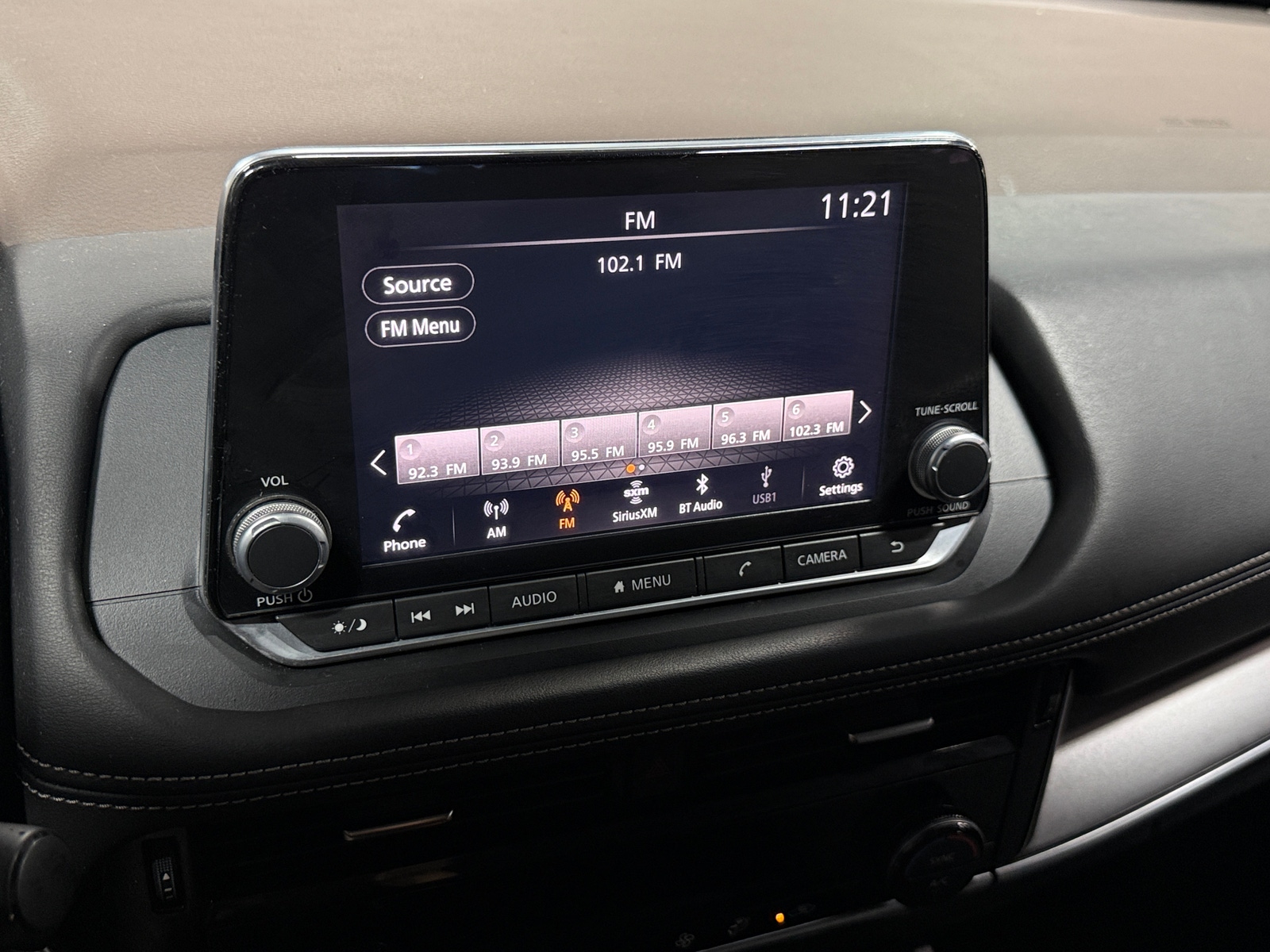 Thumbnail: 2021 Nissan Rogue - 4