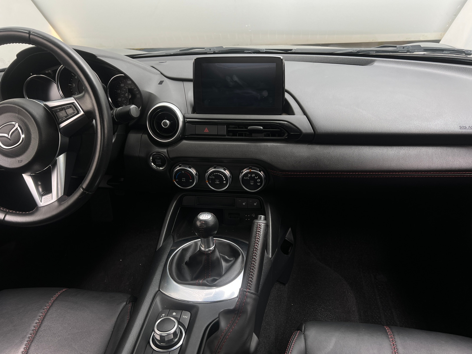 Thumbnail: 2018 Mazda MX-5 Miata - 2