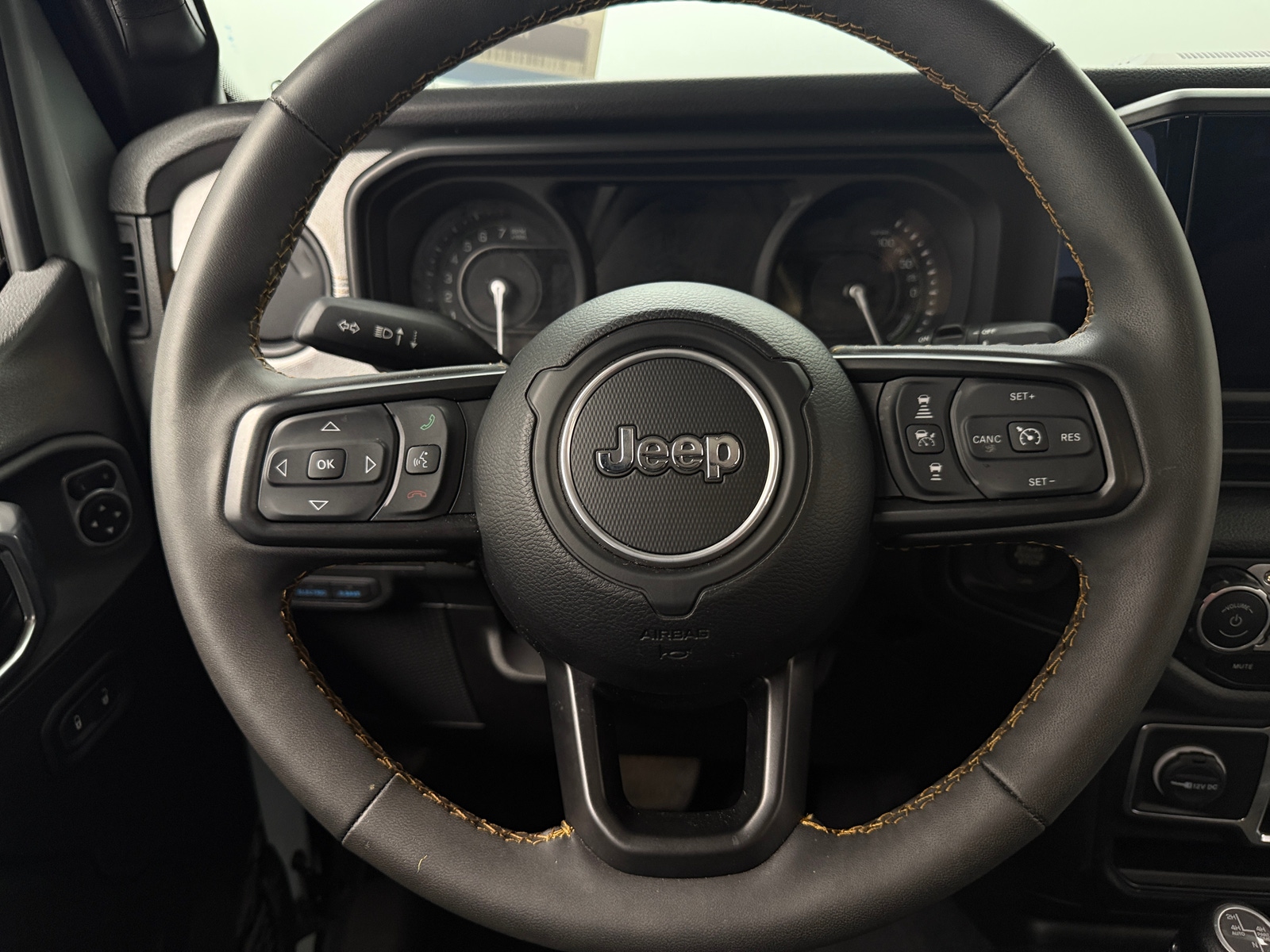 Thumbnail: 2024 Jeep Wrangler - 5