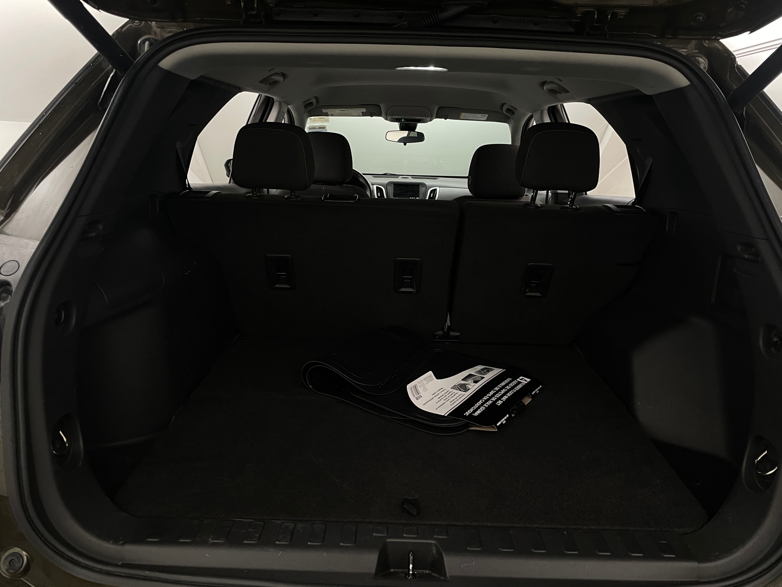 Thumbnail: 2023 Chevrolet Equinox - 7