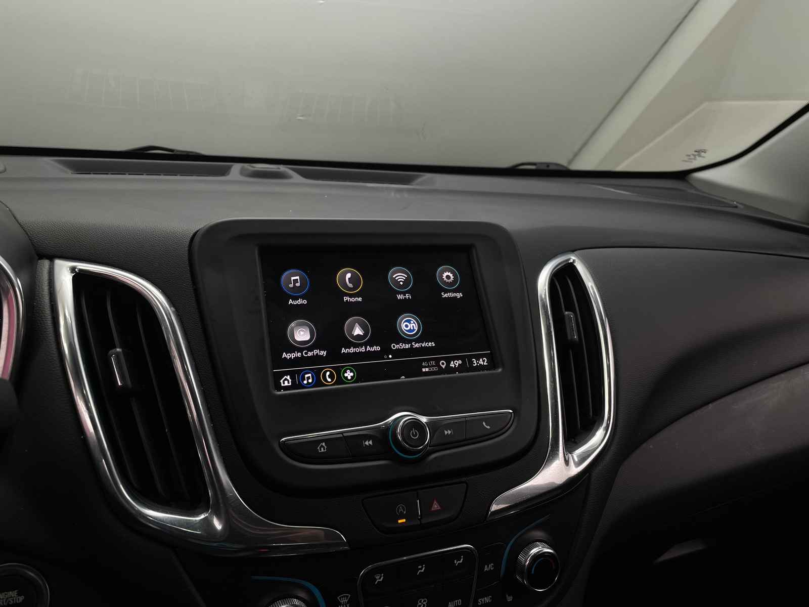 Thumbnail: 2023 Chevrolet Equinox - 4