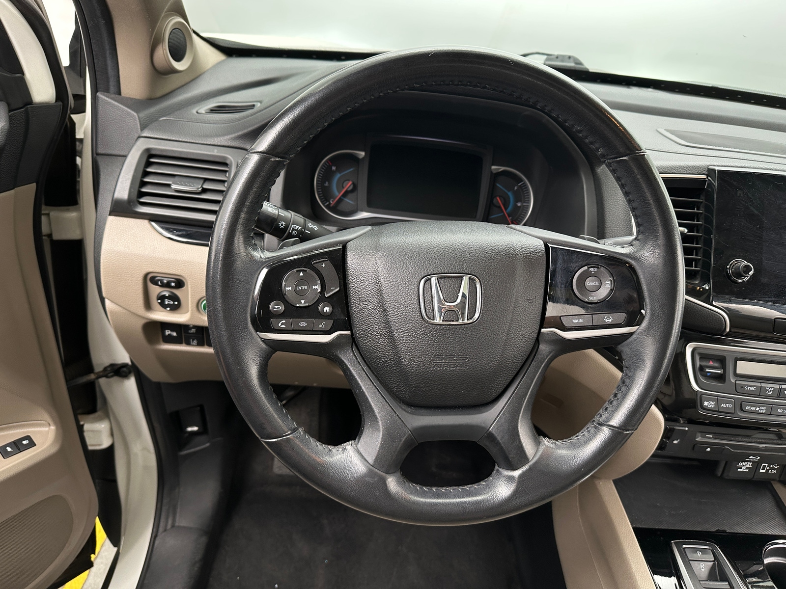 Thumbnail: 2019 Honda Pilot - 4