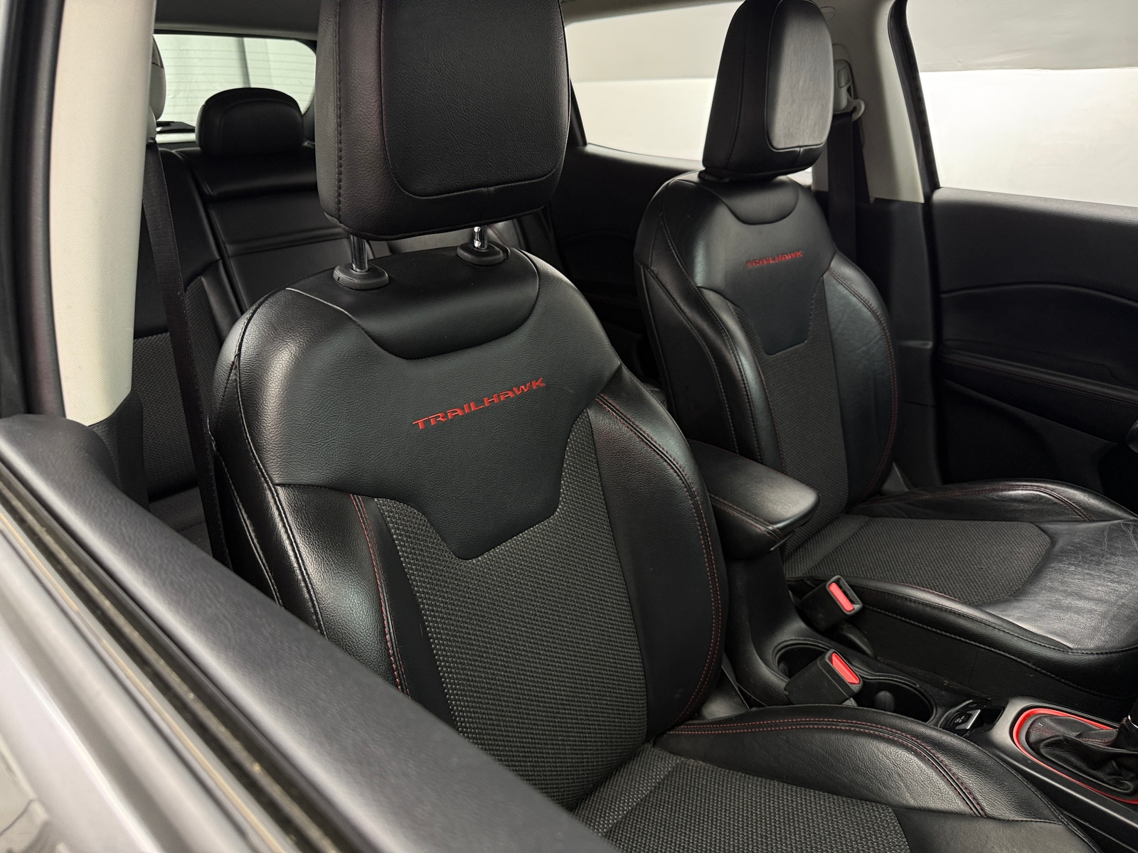 Thumbnail: 2019 Jeep Compass - 2