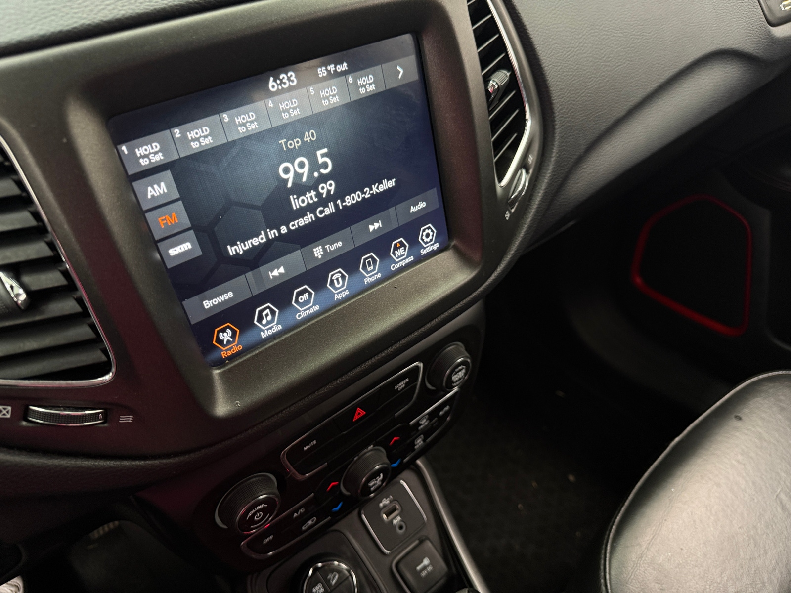 Thumbnail: 2019 Jeep Compass - 4