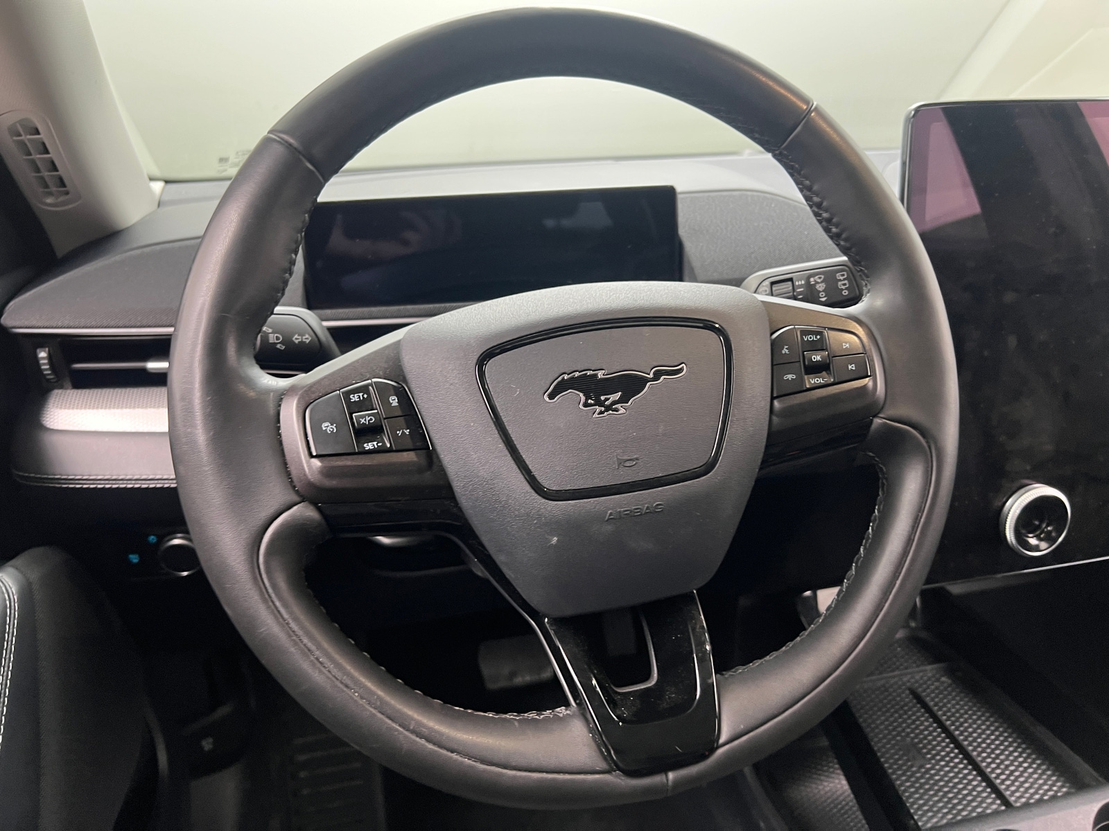 Thumbnail: 2021 Ford Mustang Mach-E - 5