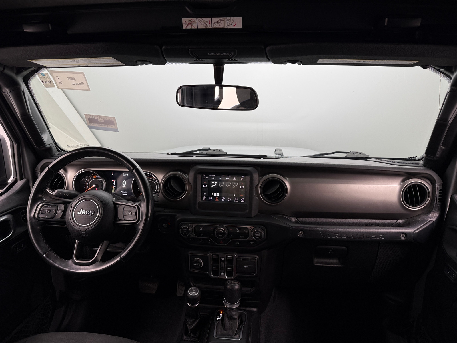 Thumbnail: 2020 Jeep Wrangler - 3