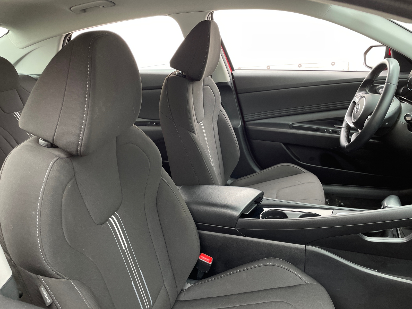 Thumbnail: 2022 Hyundai Elantra - 2