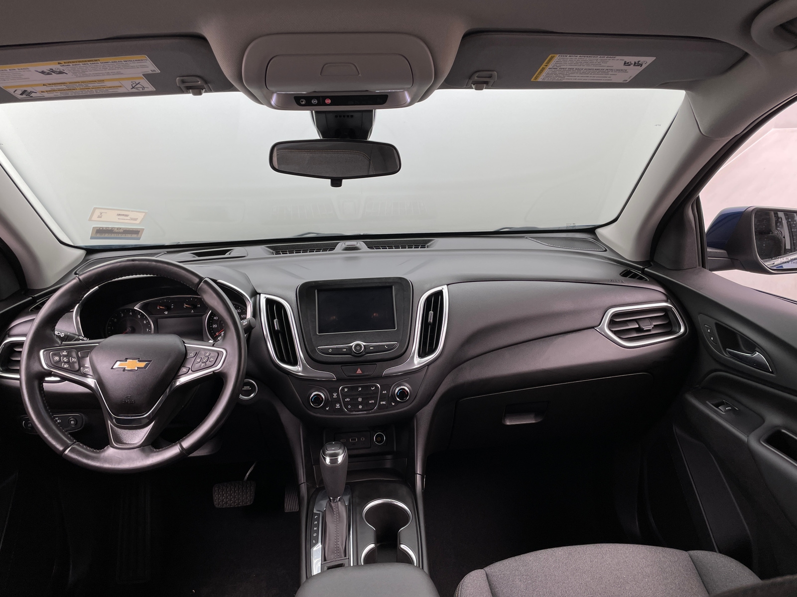 Thumbnail: 2020 Chevrolet Equinox - 3