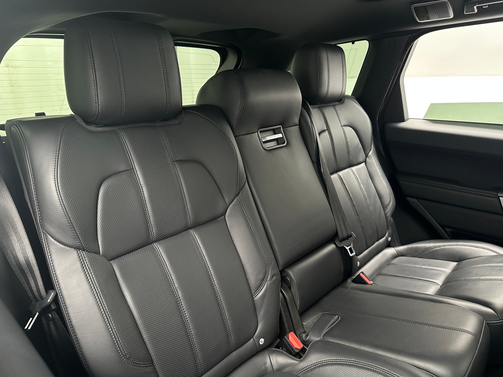 Thumbnail: 2017 Land Rover Range Rover Sport - 5