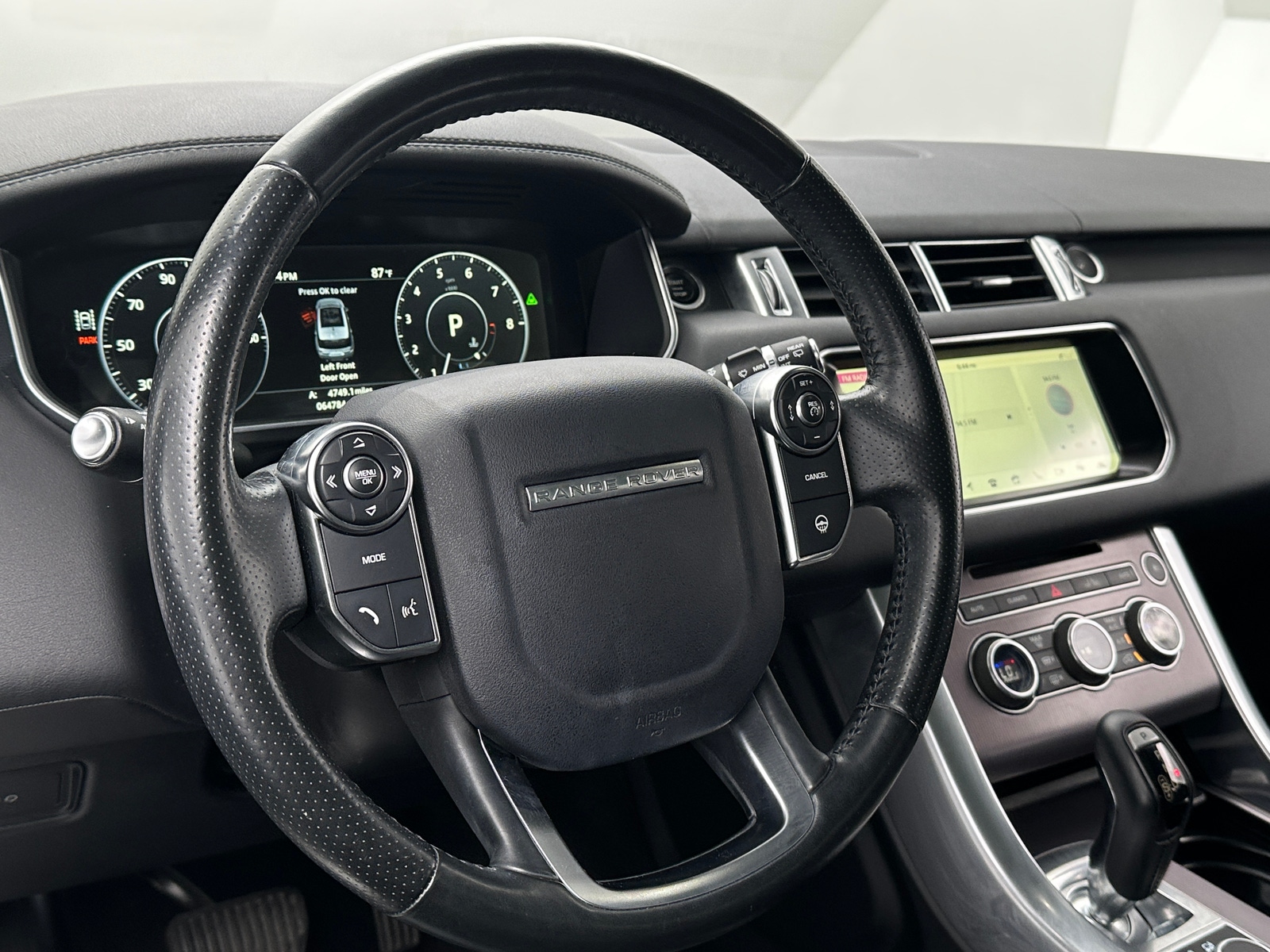 Thumbnail: 2017 Land Rover Range Rover Sport - 4