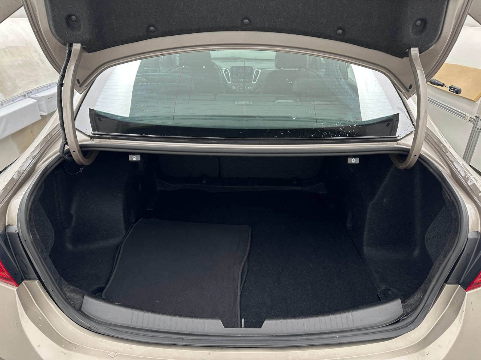 Thumbnail: 2022 Chevrolet Malibu - 7