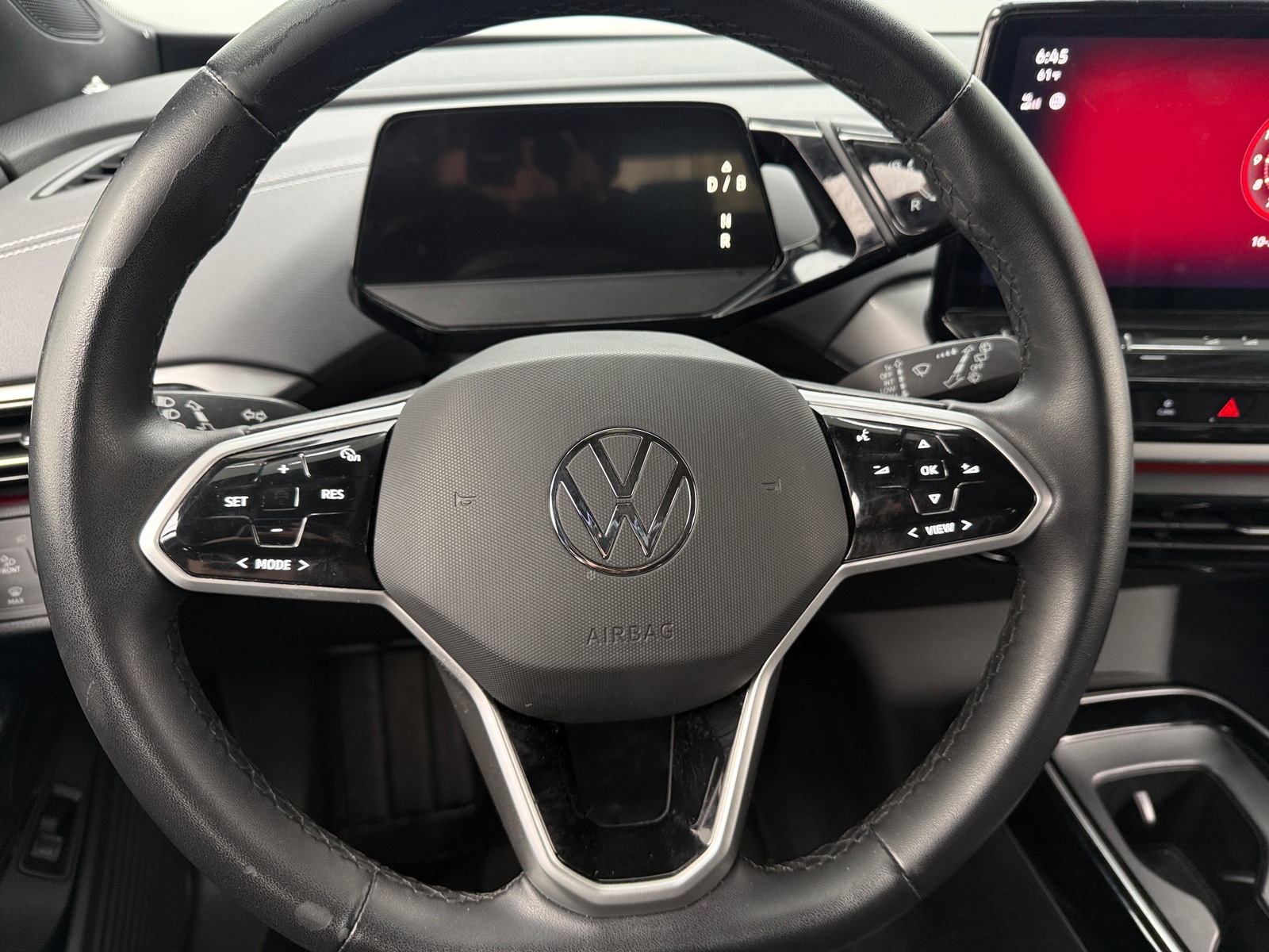 Thumbnail: 2023 Volkswagen ID.4 - 4