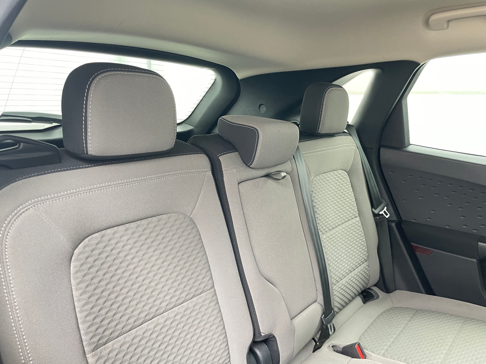 Thumbnail: 2020 Ford Escape - 6