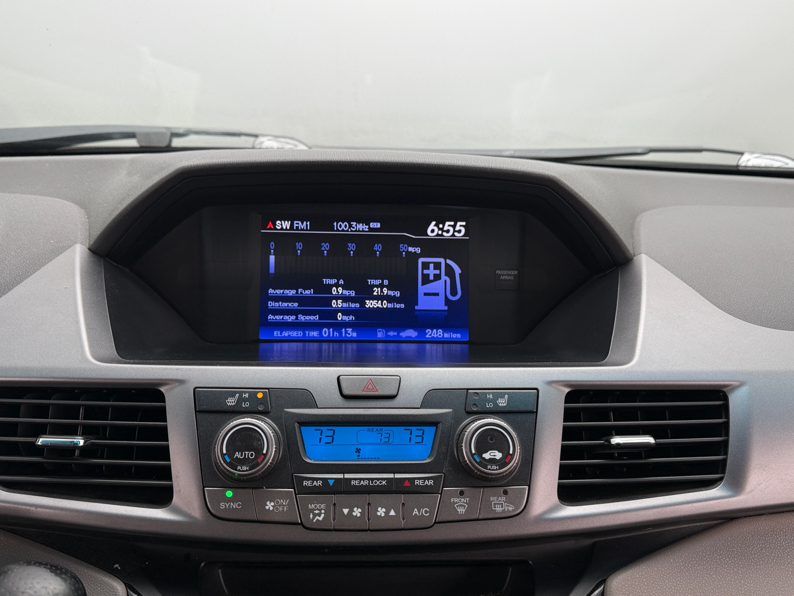 Thumbnail: 2012 Honda Odyssey - 3