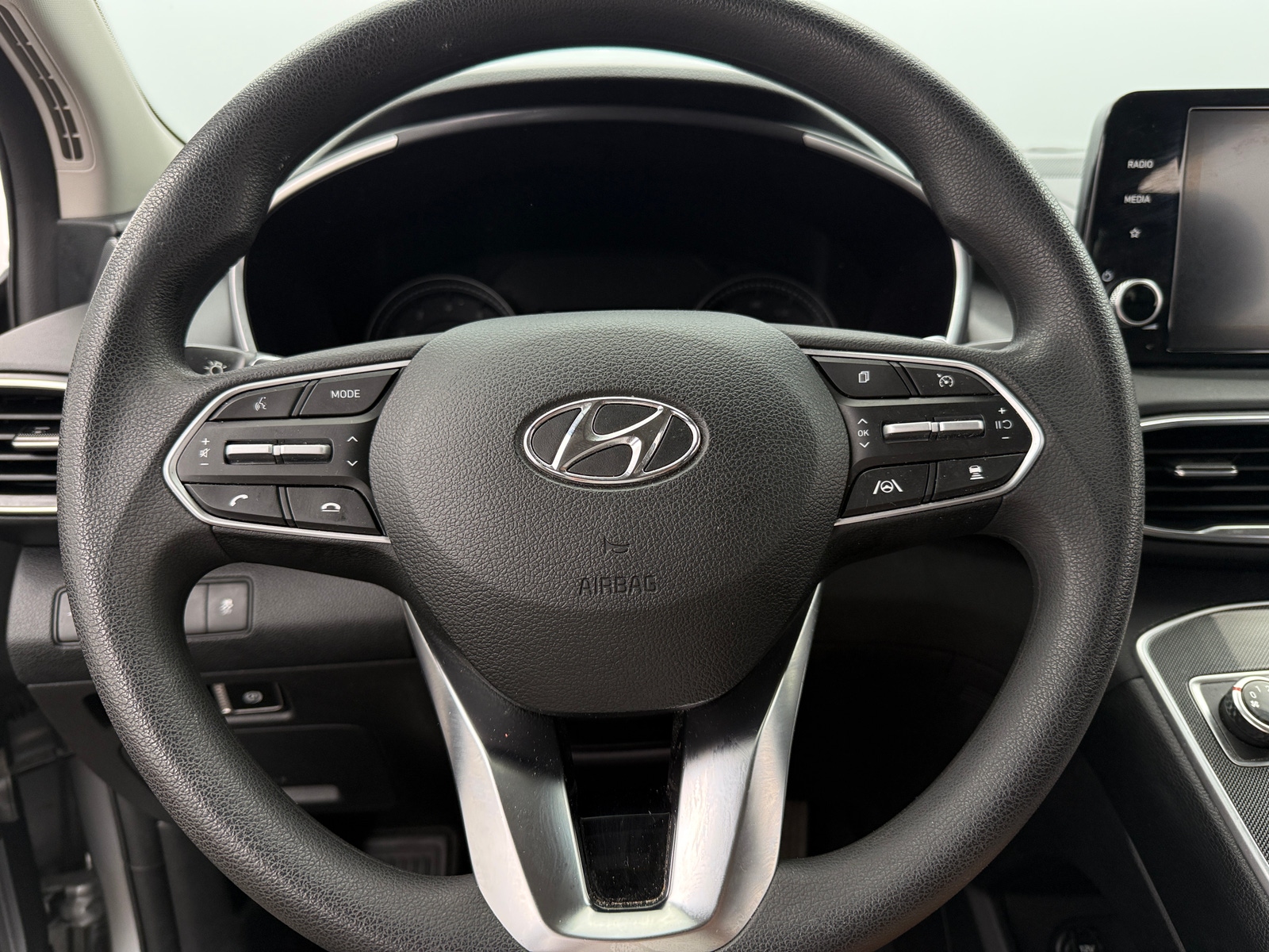 Thumbnail: 2023 Hyundai Santa Fe - 5