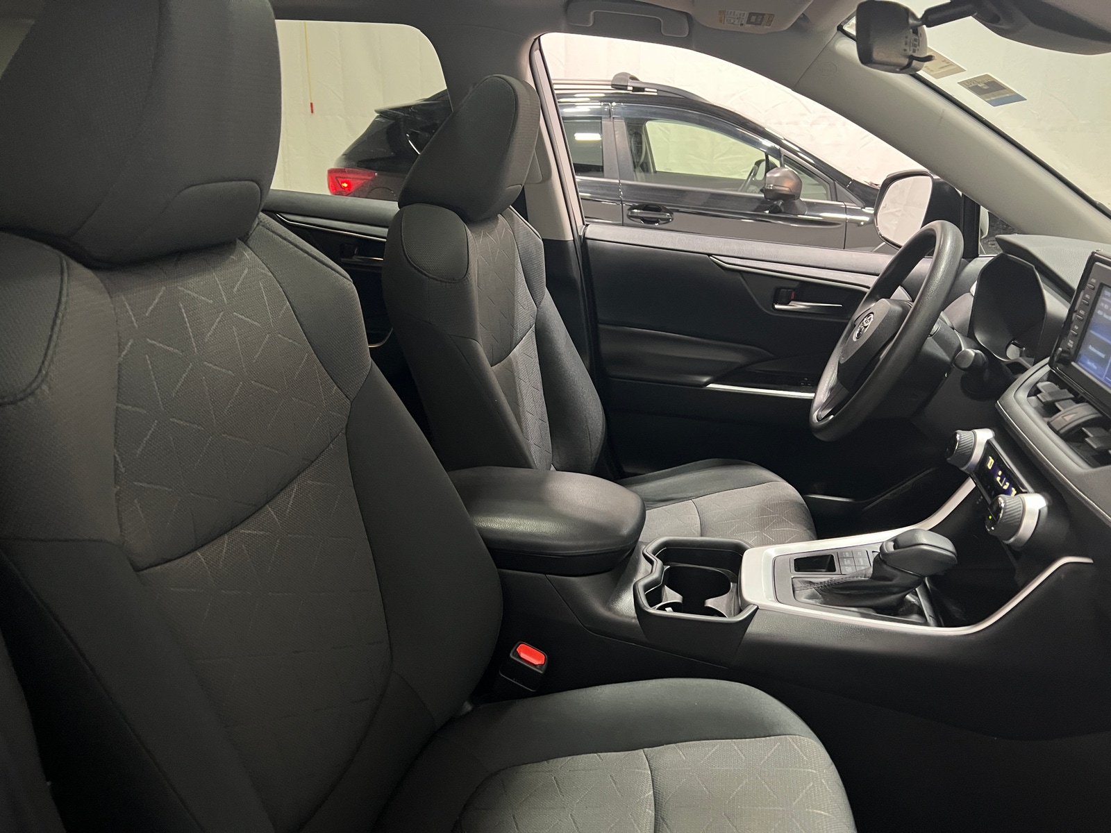 Thumbnail: 2019 Toyota RAV4 - 2