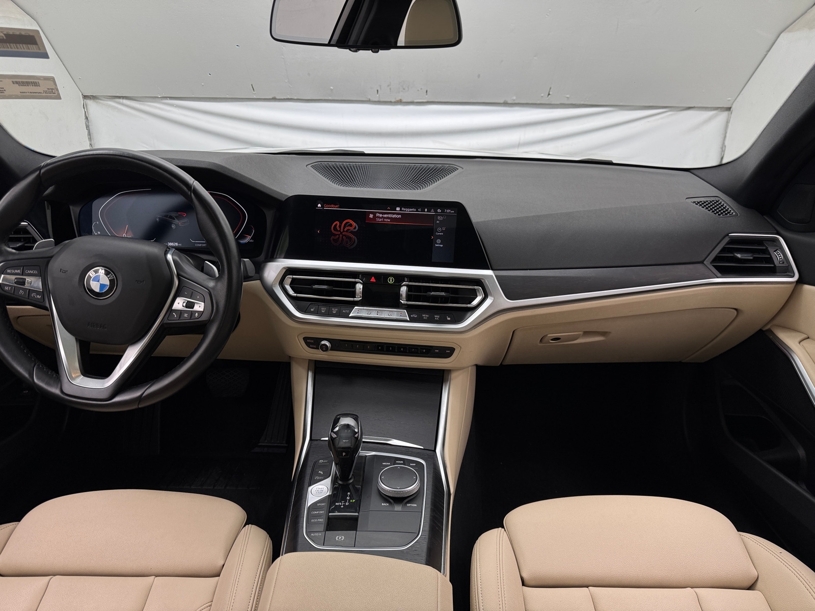 Thumbnail: 2021 BMW 3 Series - 2