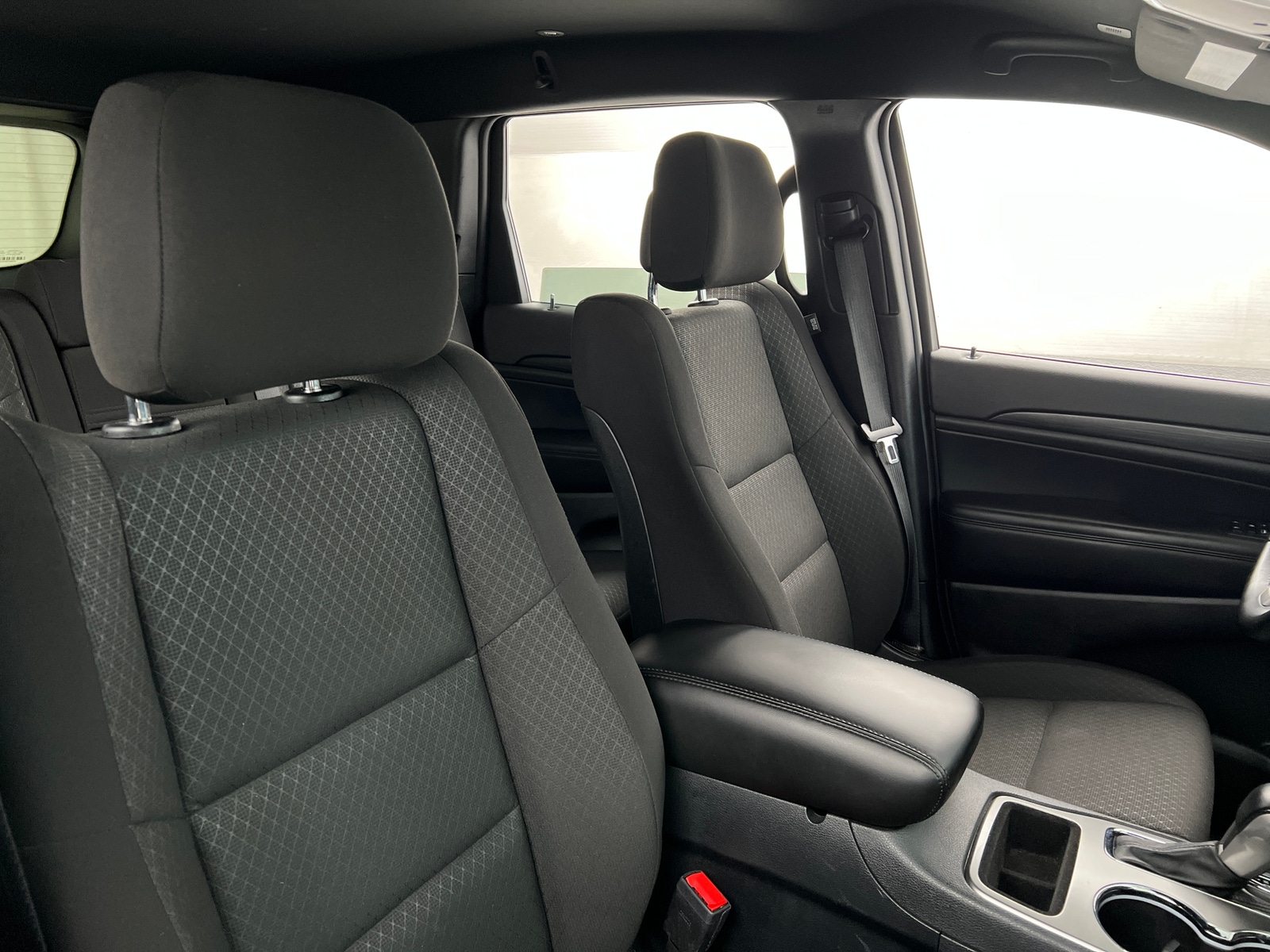 Thumbnail: 2020 Jeep Grand Cherokee - 2