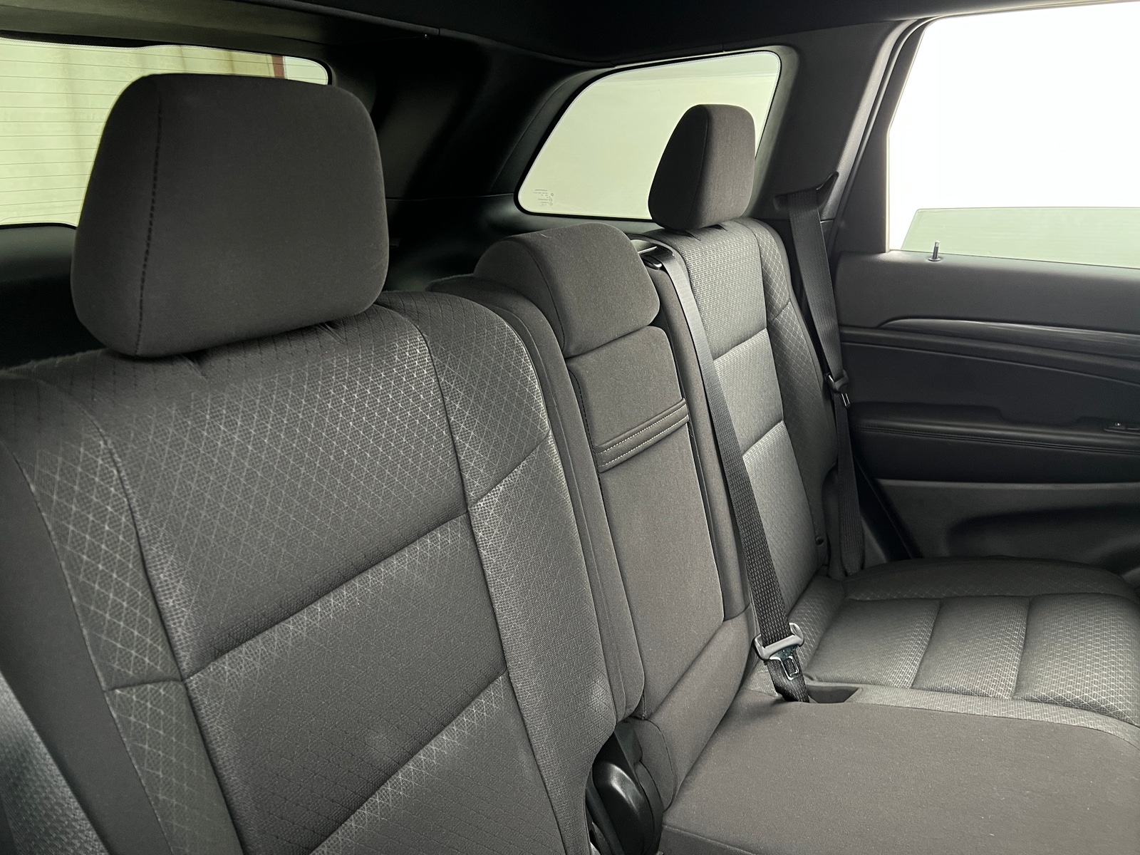 Thumbnail: 2020 Jeep Grand Cherokee - 6