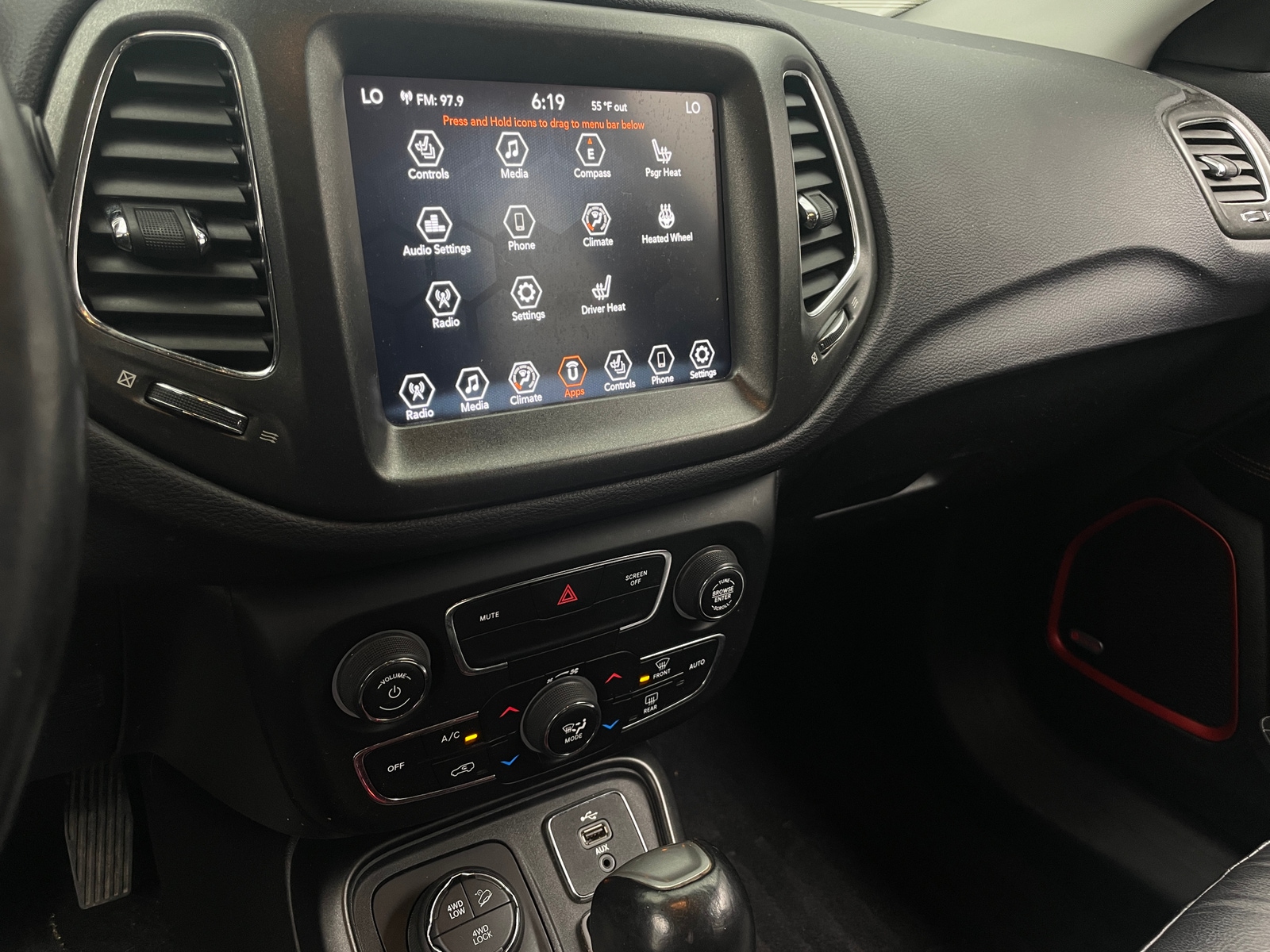 Thumbnail: 2017 Jeep Compass - 4