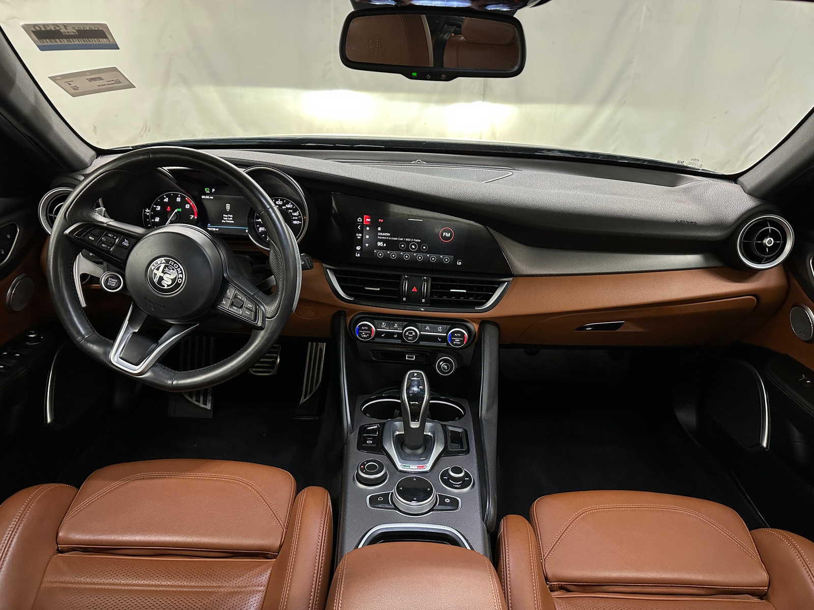 Thumbnail: 2020 Alfa Romeo Giulia - 2