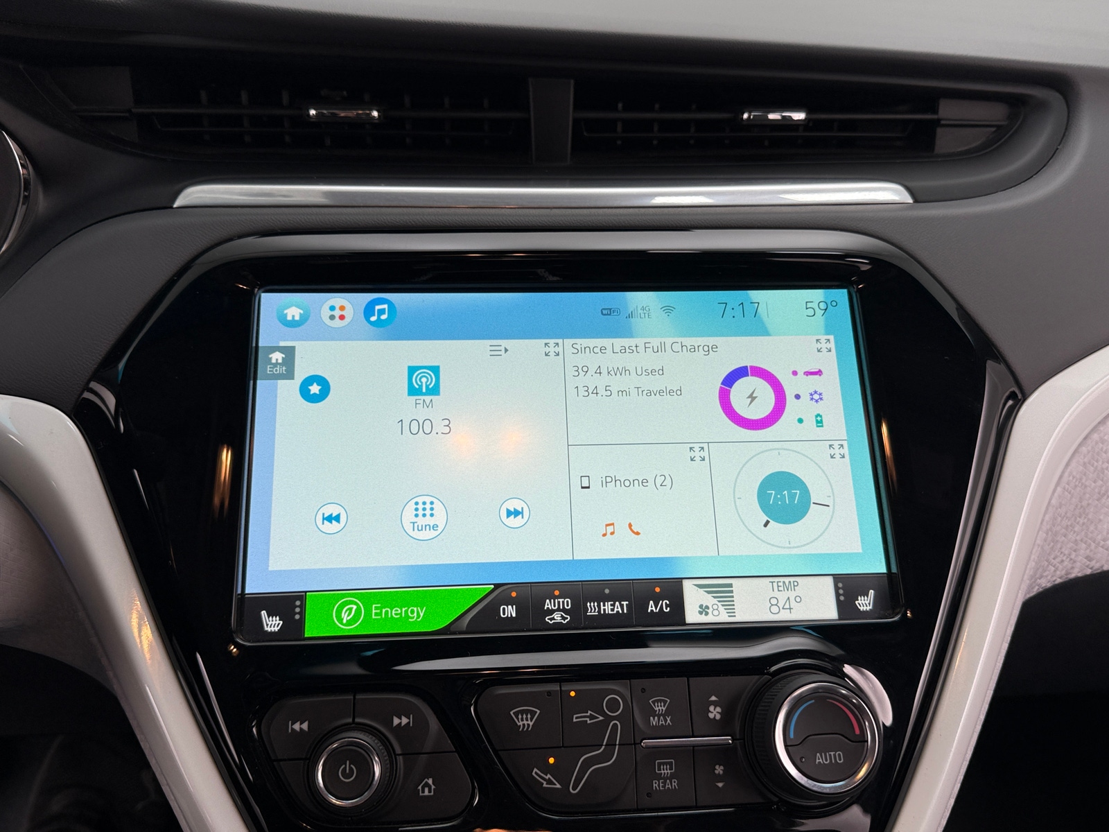 Thumbnail: 2021 Chevrolet Bolt EV - 4