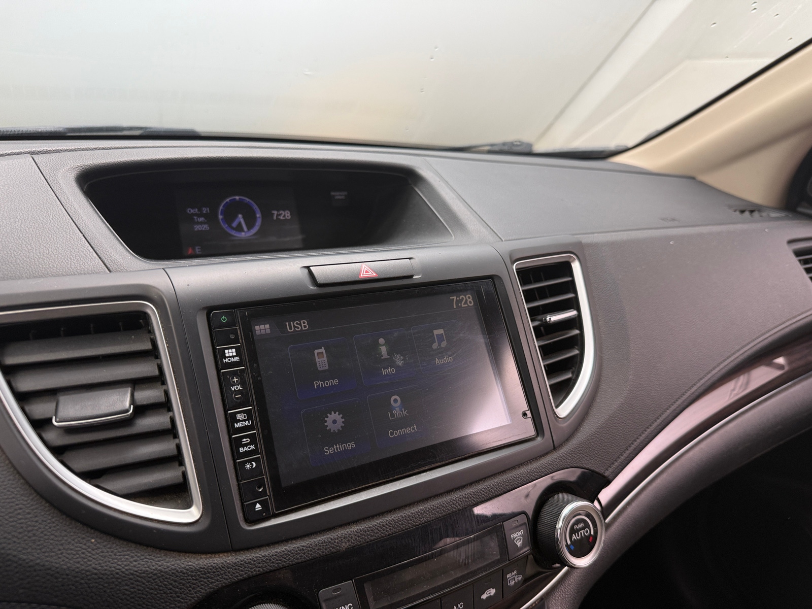 Thumbnail: 2015 Honda CR-V - 3