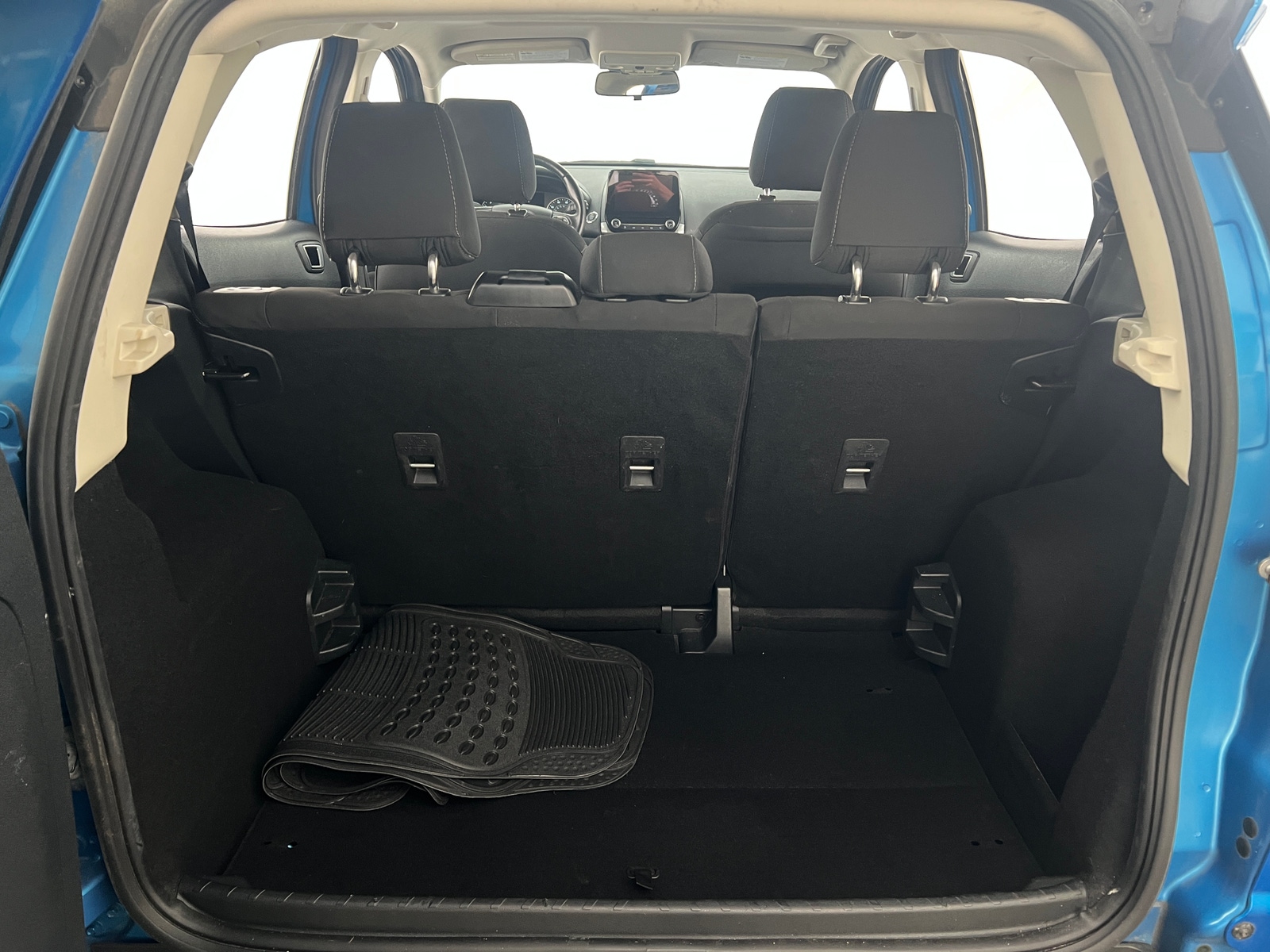 Thumbnail: 2018 Ford EcoSport - 7