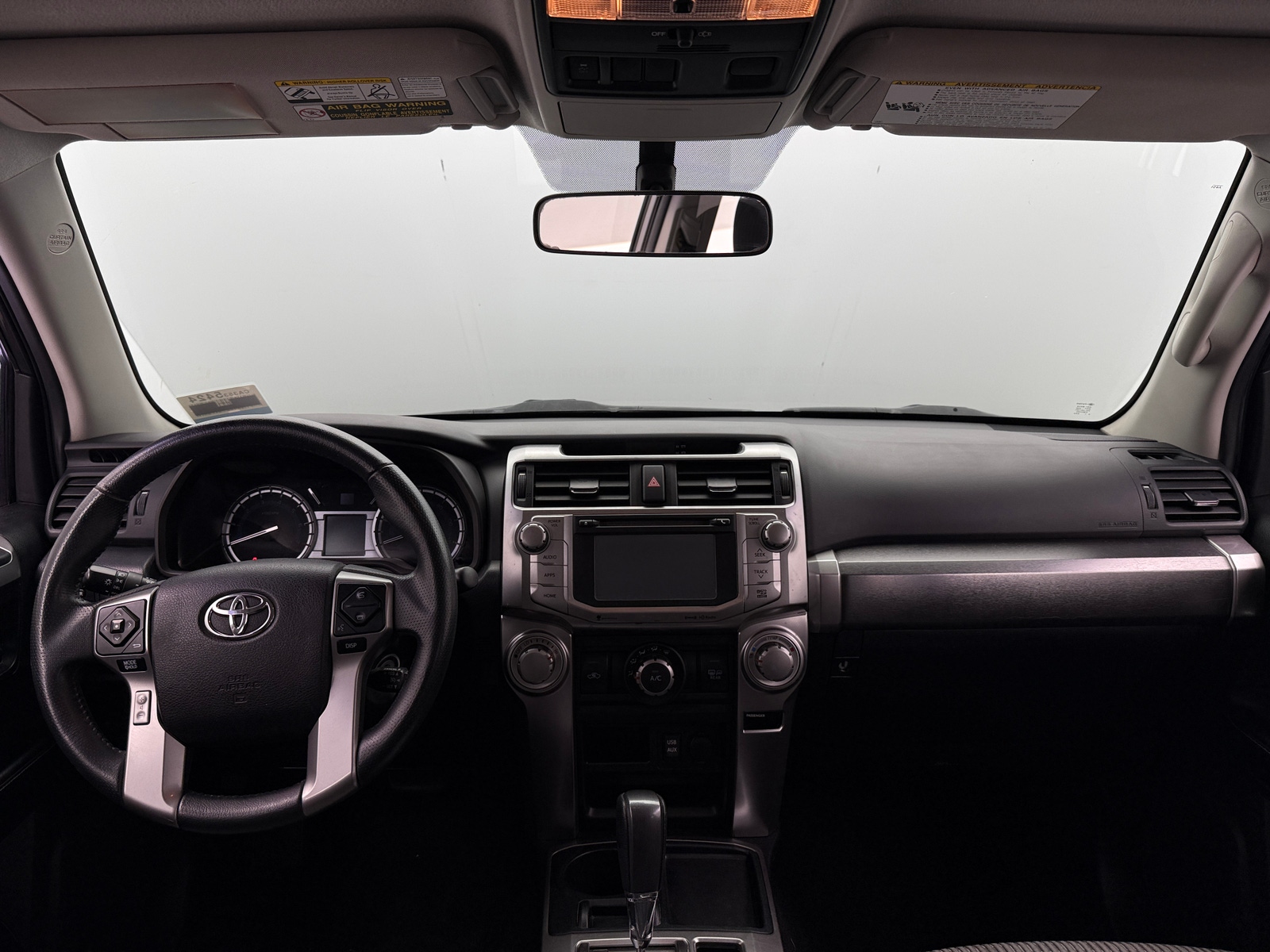 Thumbnail: 2016 Toyota 4Runner - 3