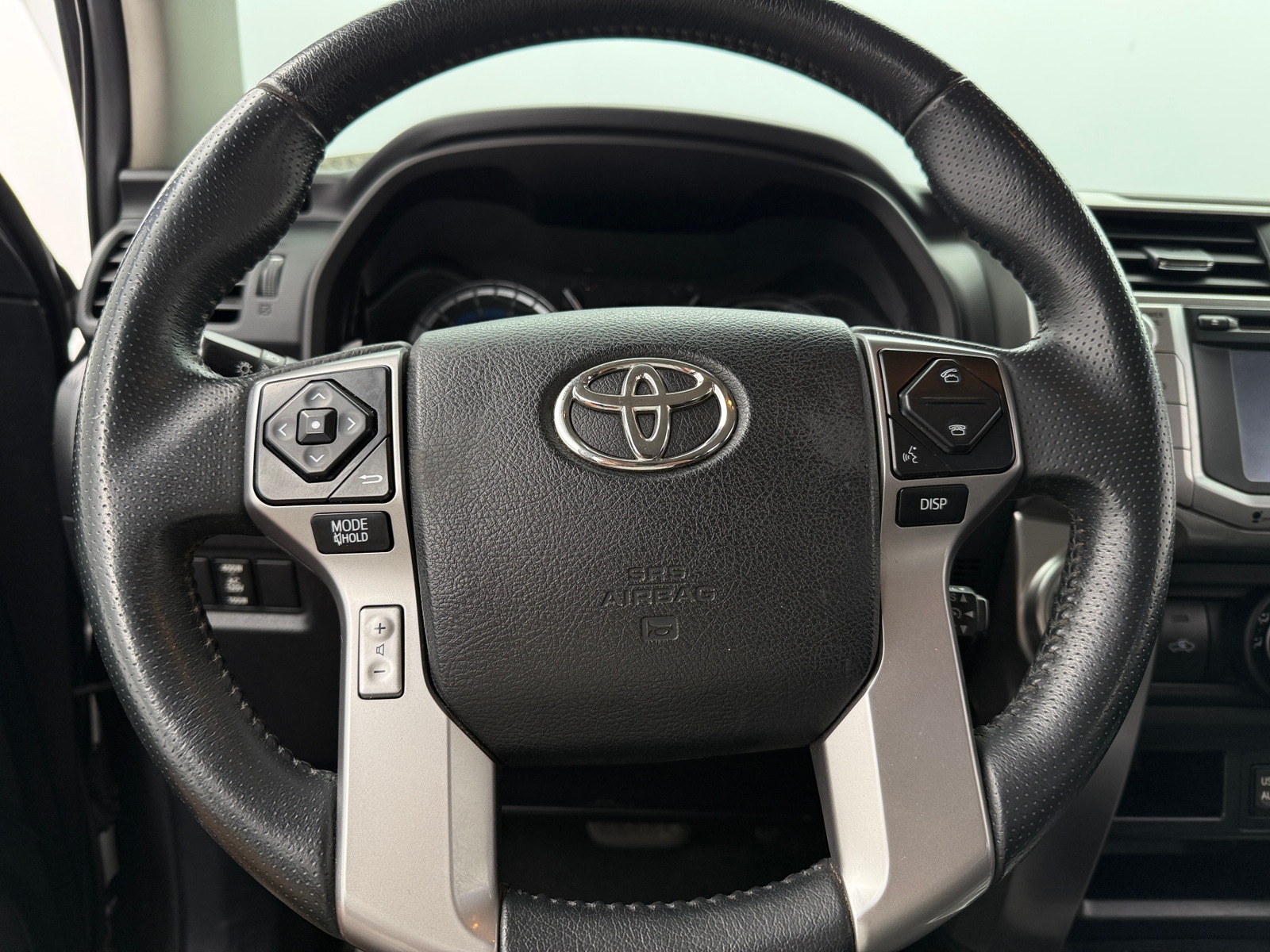 Thumbnail: 2016 Toyota 4Runner - 5