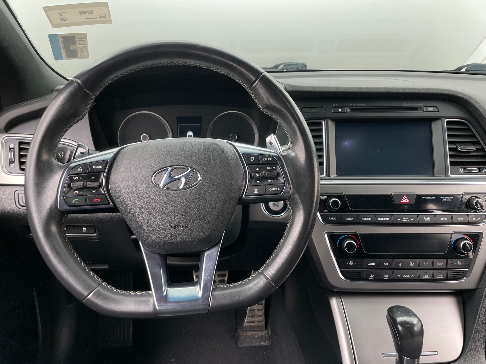 Thumbnail: 2015 Hyundai Sonata - 4
