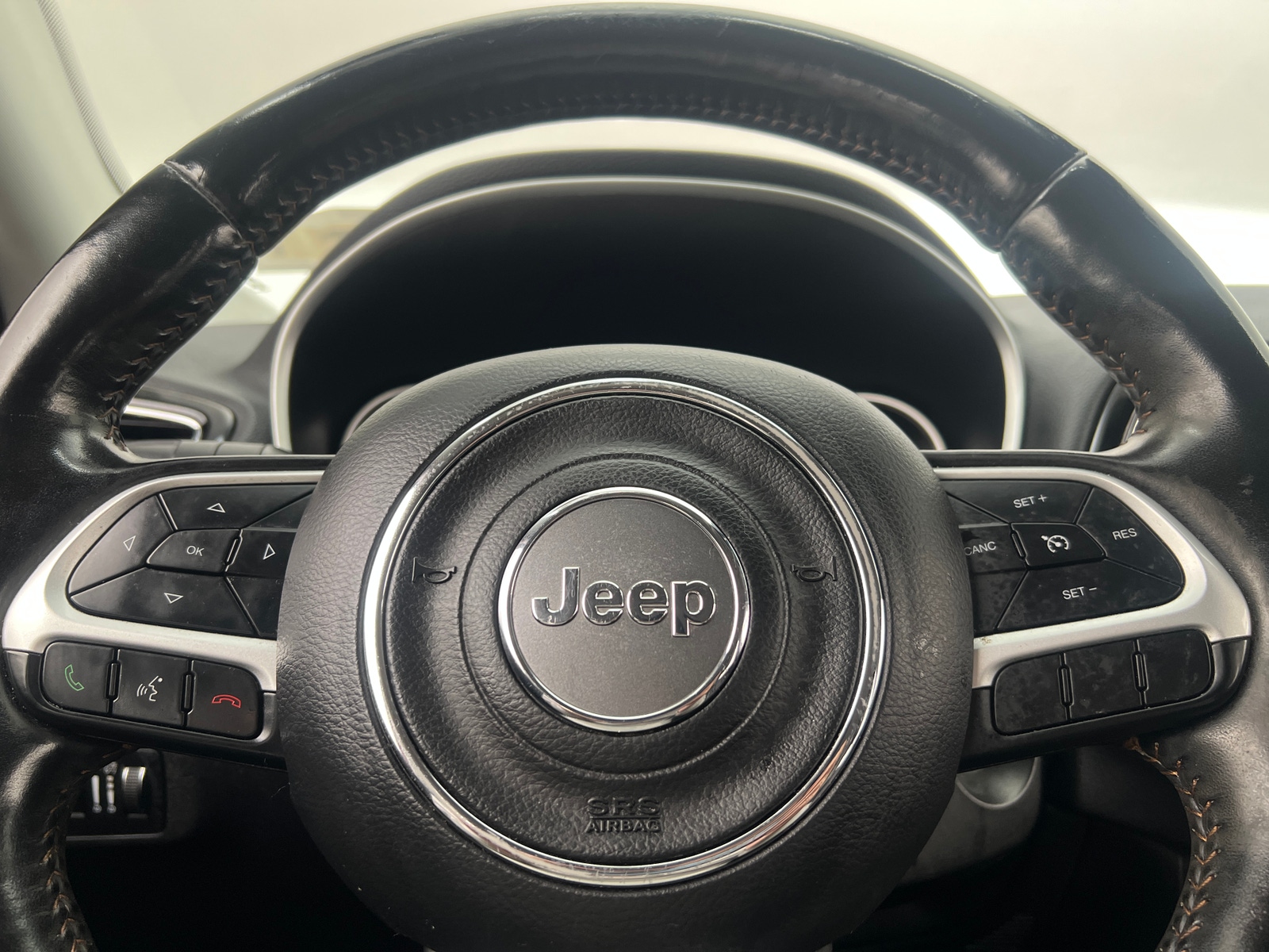 Thumbnail: 2020 Jeep Compass - 4