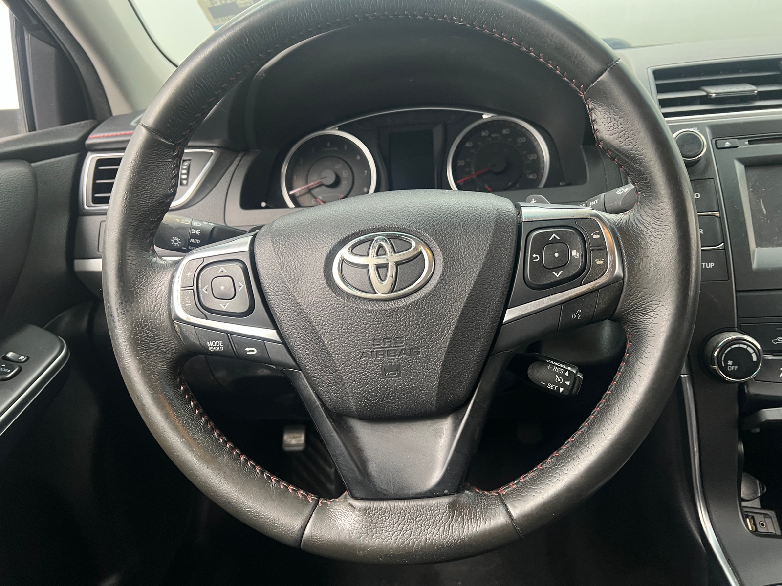 Thumbnail: 2017 Toyota Camry - 5