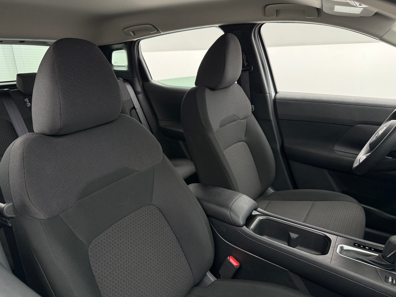 Thumbnail: 2025 Nissan Kicks - 2