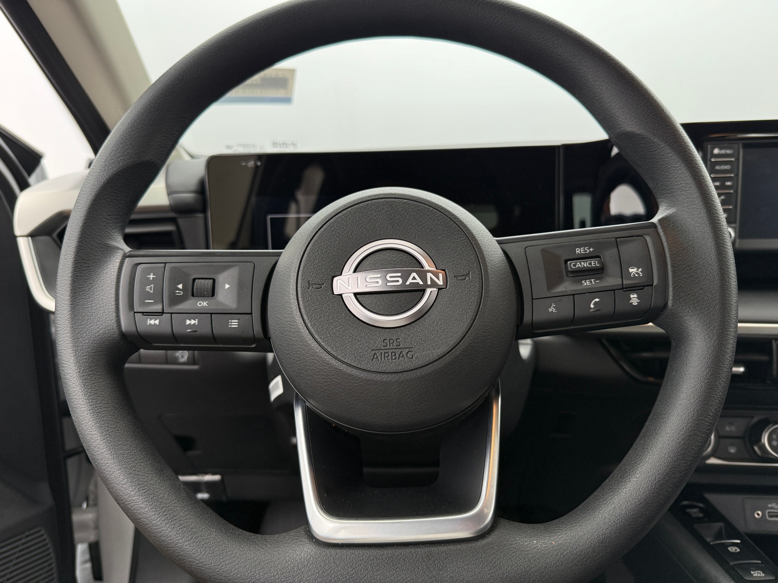 Thumbnail: 2025 Nissan Kicks - 5