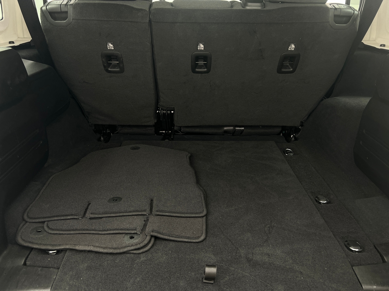 Thumbnail: 2024 Jeep Wrangler - 7