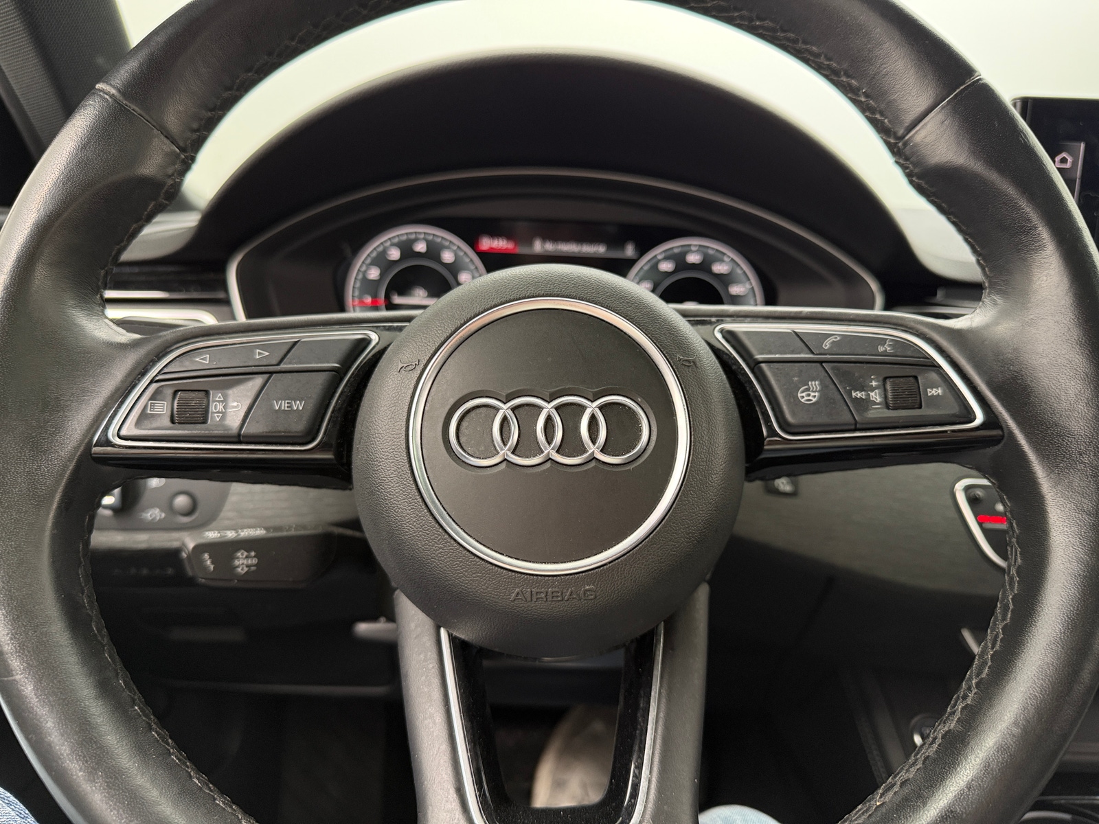 Thumbnail: 2022 Audi A4 - 4