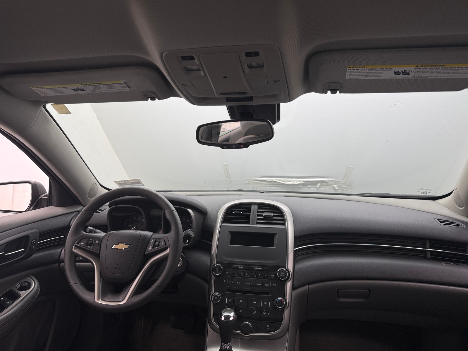 Thumbnail: 2015 Chevrolet Malibu - 3