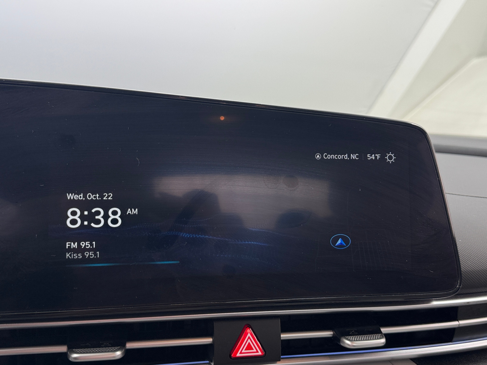 Thumbnail: 2023 Hyundai Elantra - 3