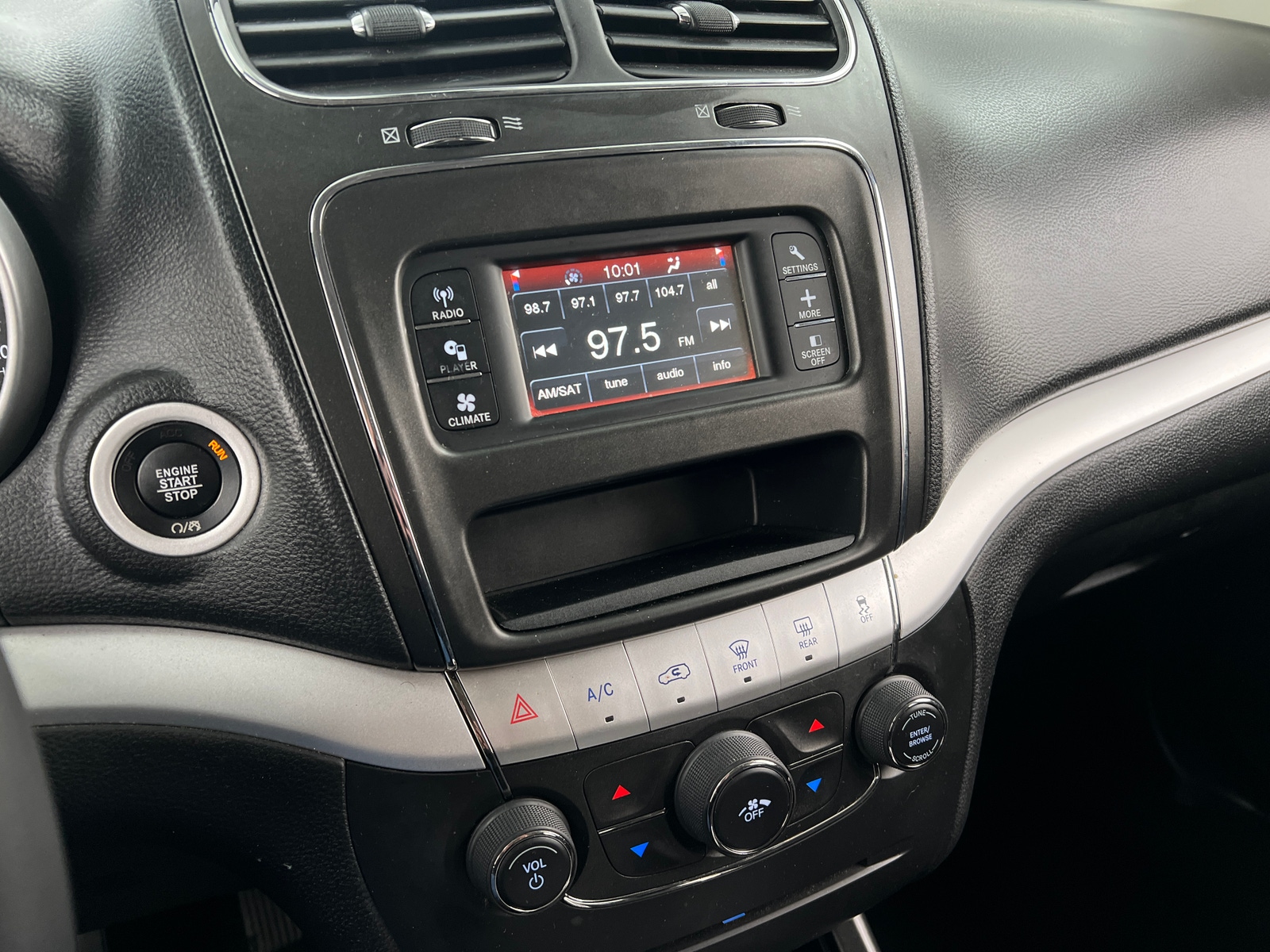 Thumbnail: 2018 Dodge Journey - 4