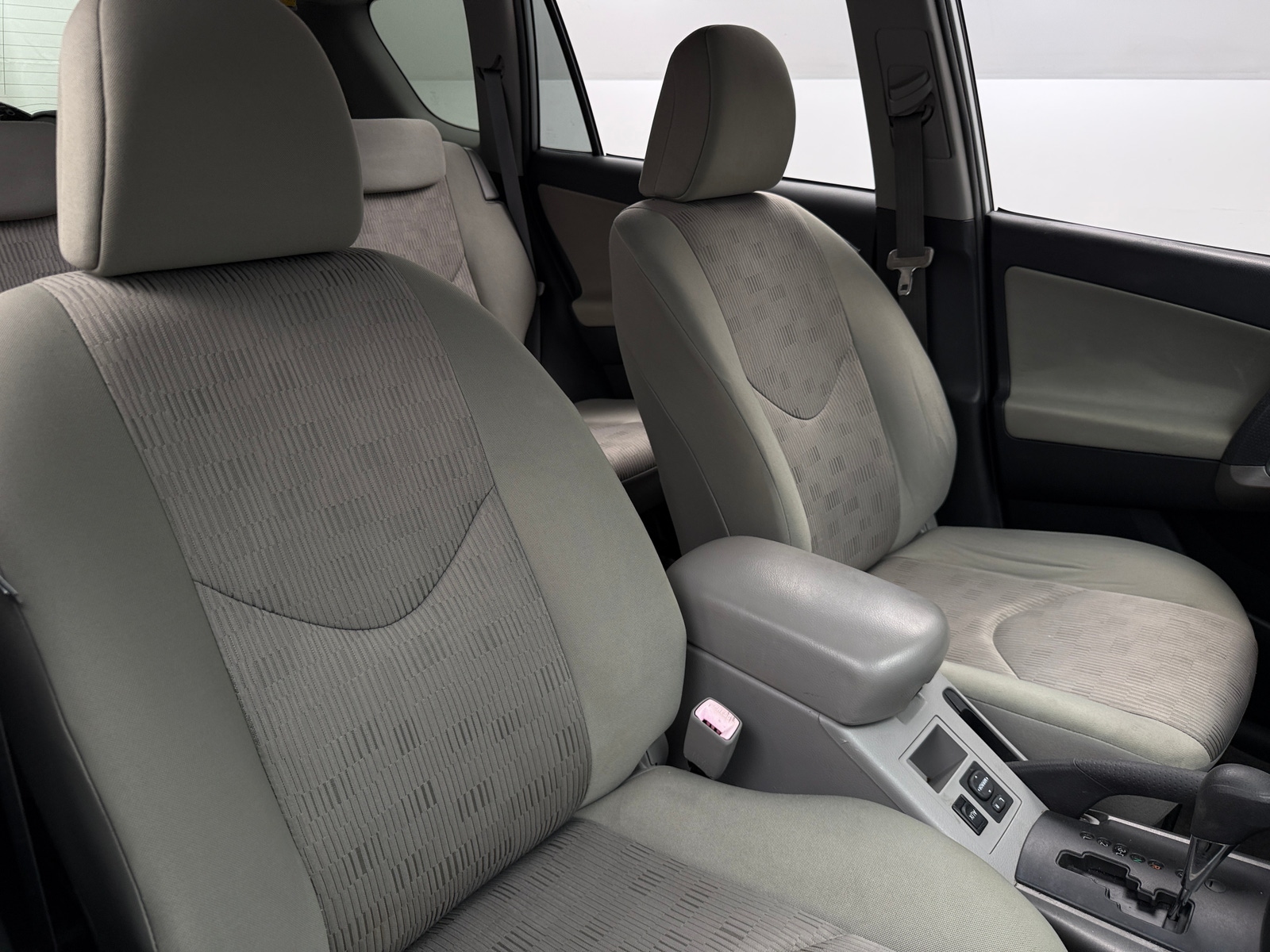 Thumbnail: 2011 Toyota RAV4 - 2